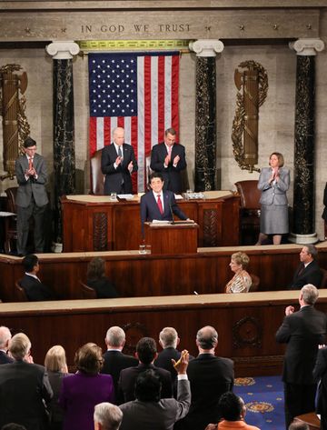 Photograph of the Prime Minister delivering an address to a joint meeting of the U.S. Congress (1)