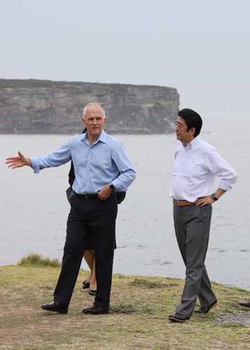 Photograph of the leaders taking a walk (2)