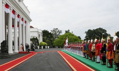 Photograph of the Prime Minister attending the welcome ceremony (4)