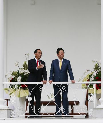 Photograph of the Japan-Indonesia Summit Meeting (1)