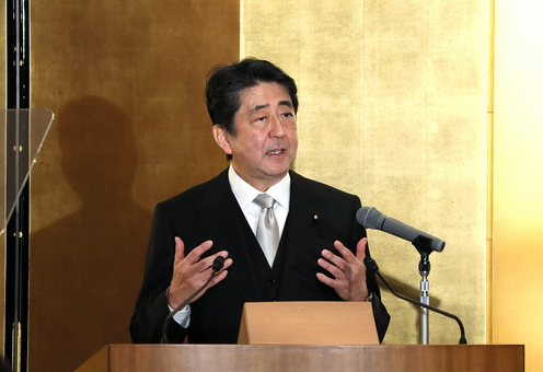 Photograph of the Prime Minister holding the press conference