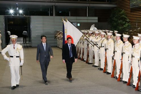 Photograph of the salute and the guard of honor