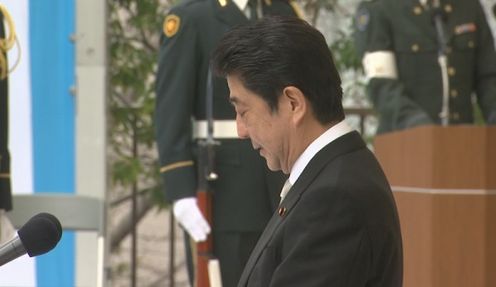 Photograph of the Prime Minister delivering a memorial address