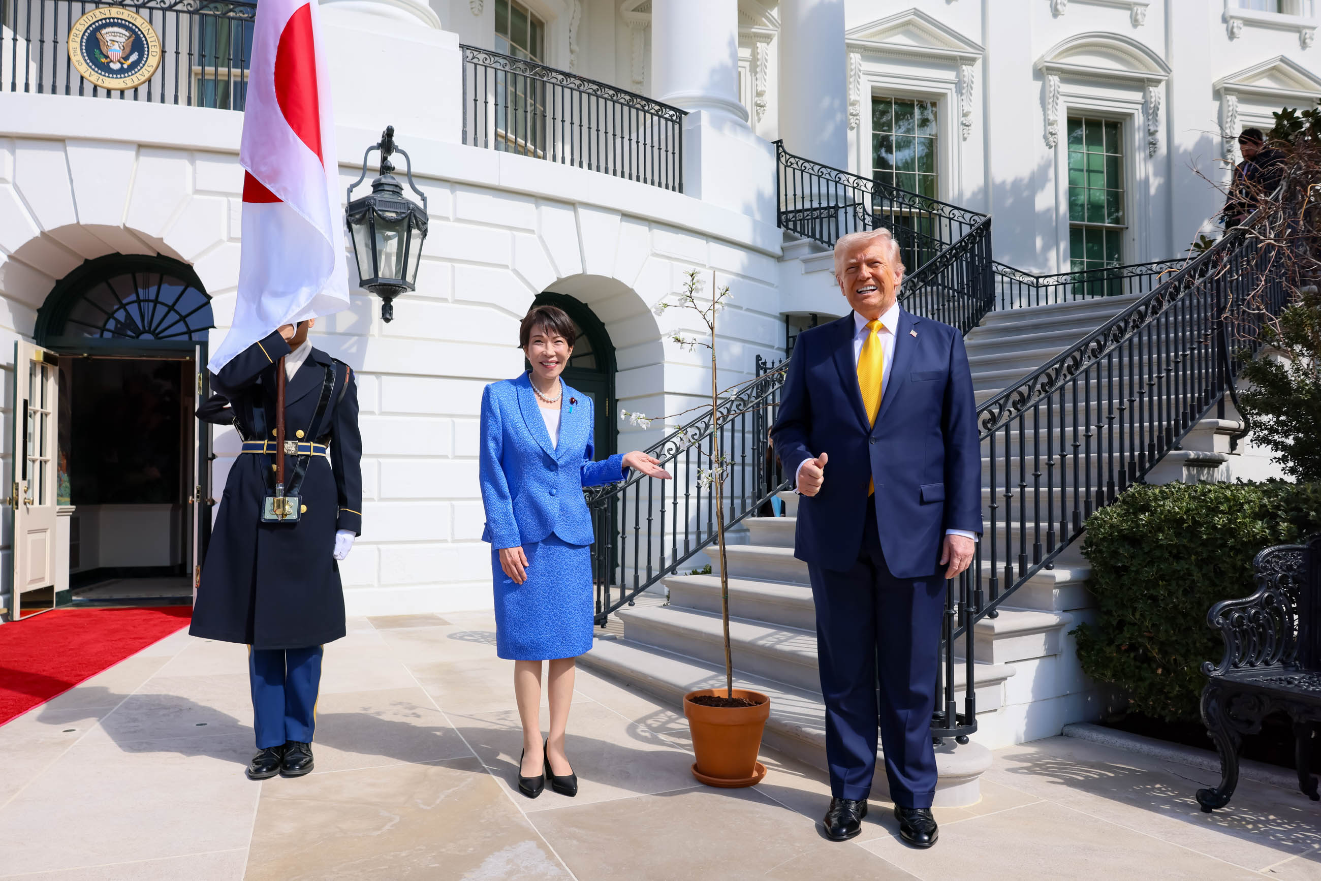 Commemorative photo (1)