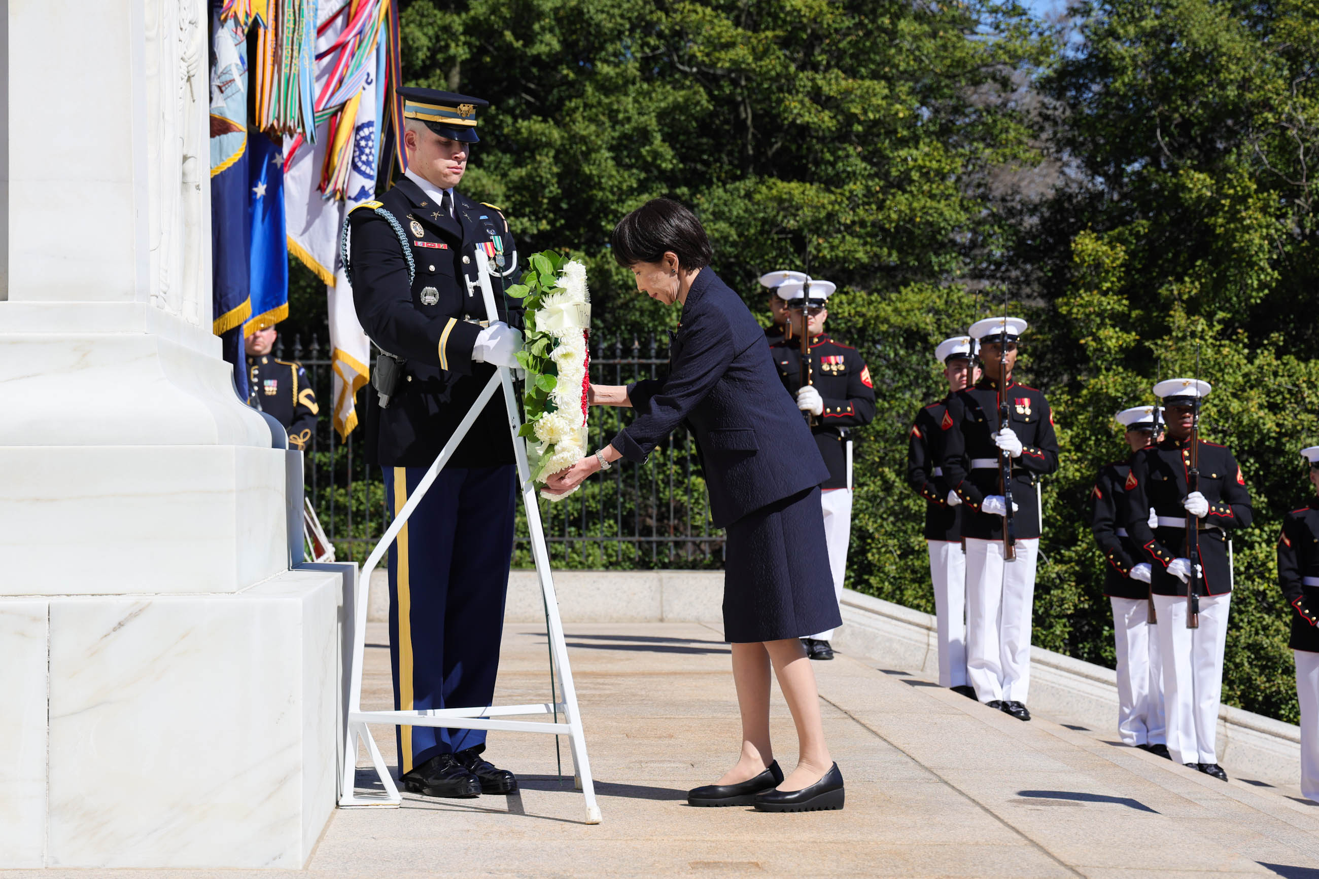 Prime Minister Takaichi laying a wreath at Arlington National Cemetery (1)