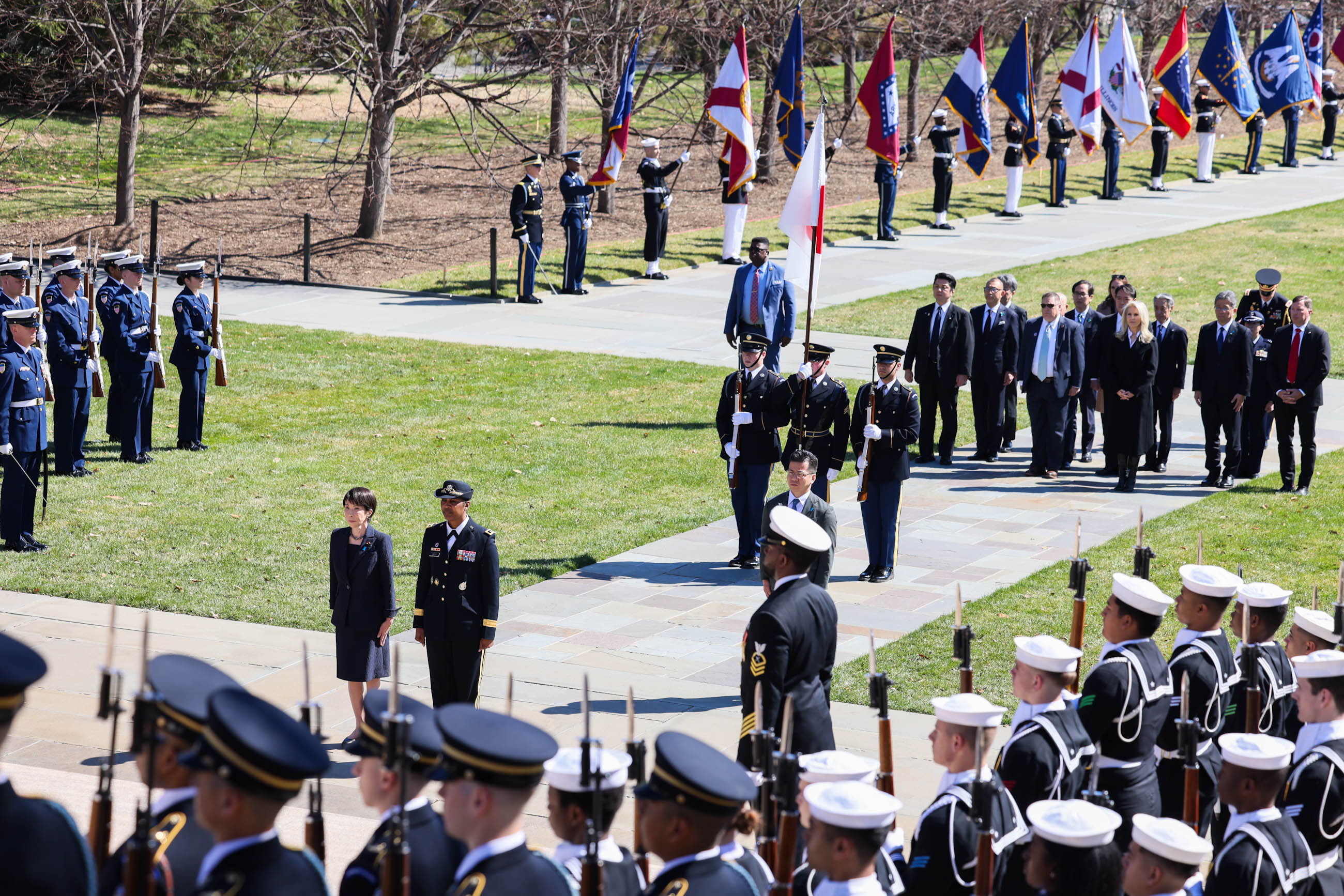 Prime Minister Takaichi visiting Arlington National Cemetery (6)