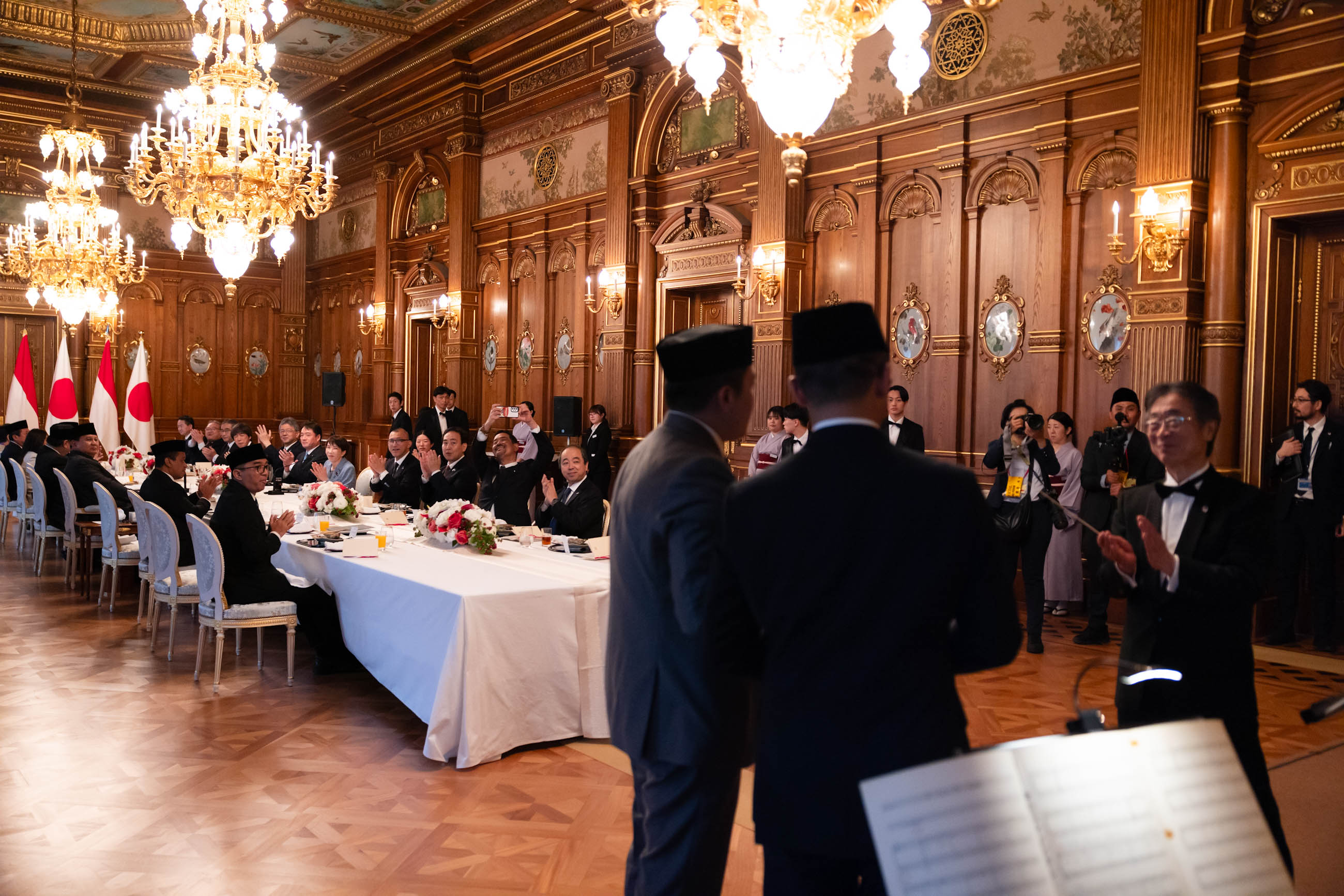 Scene from the working lunch (2)