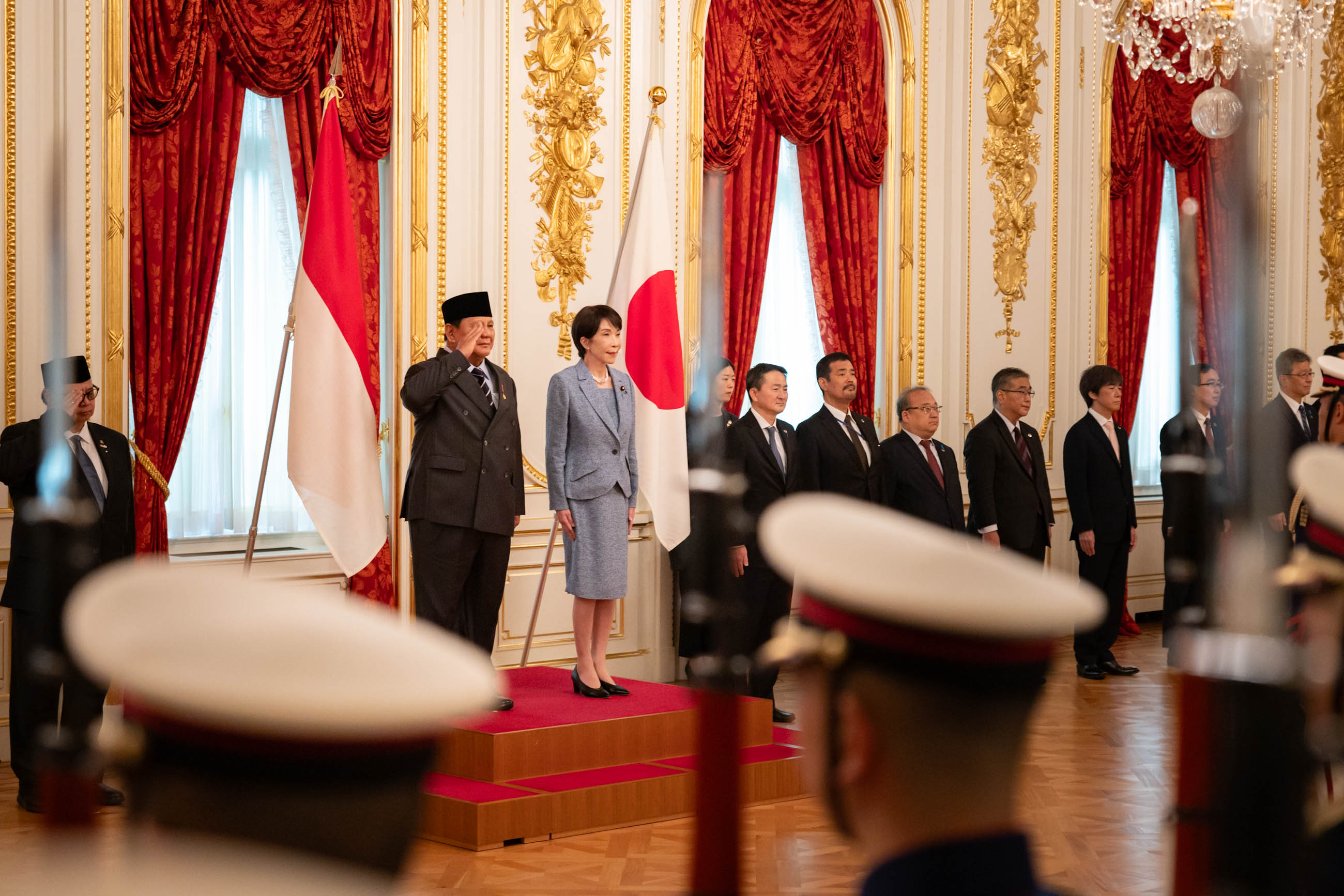 Salute and guard of honor ceremony (2)