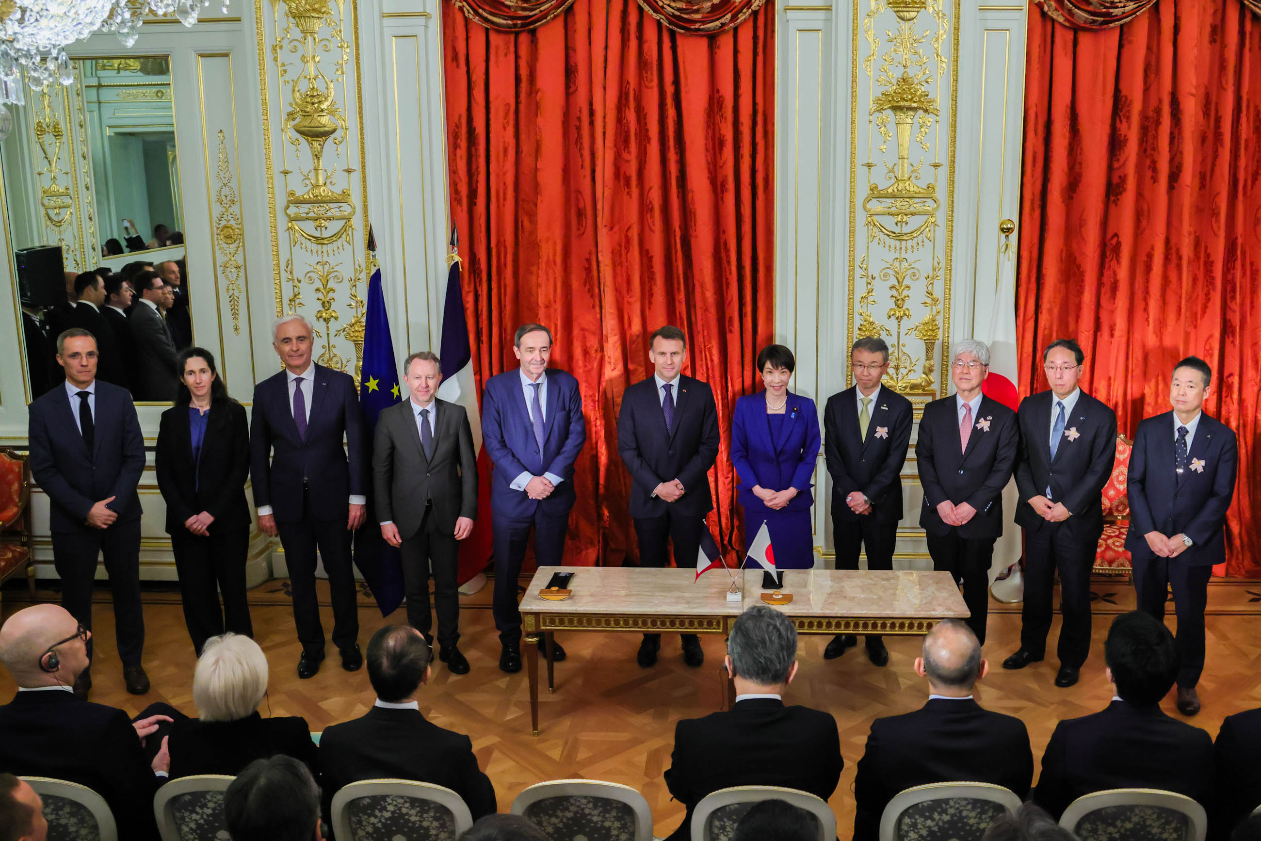 Signing ceremony (4)