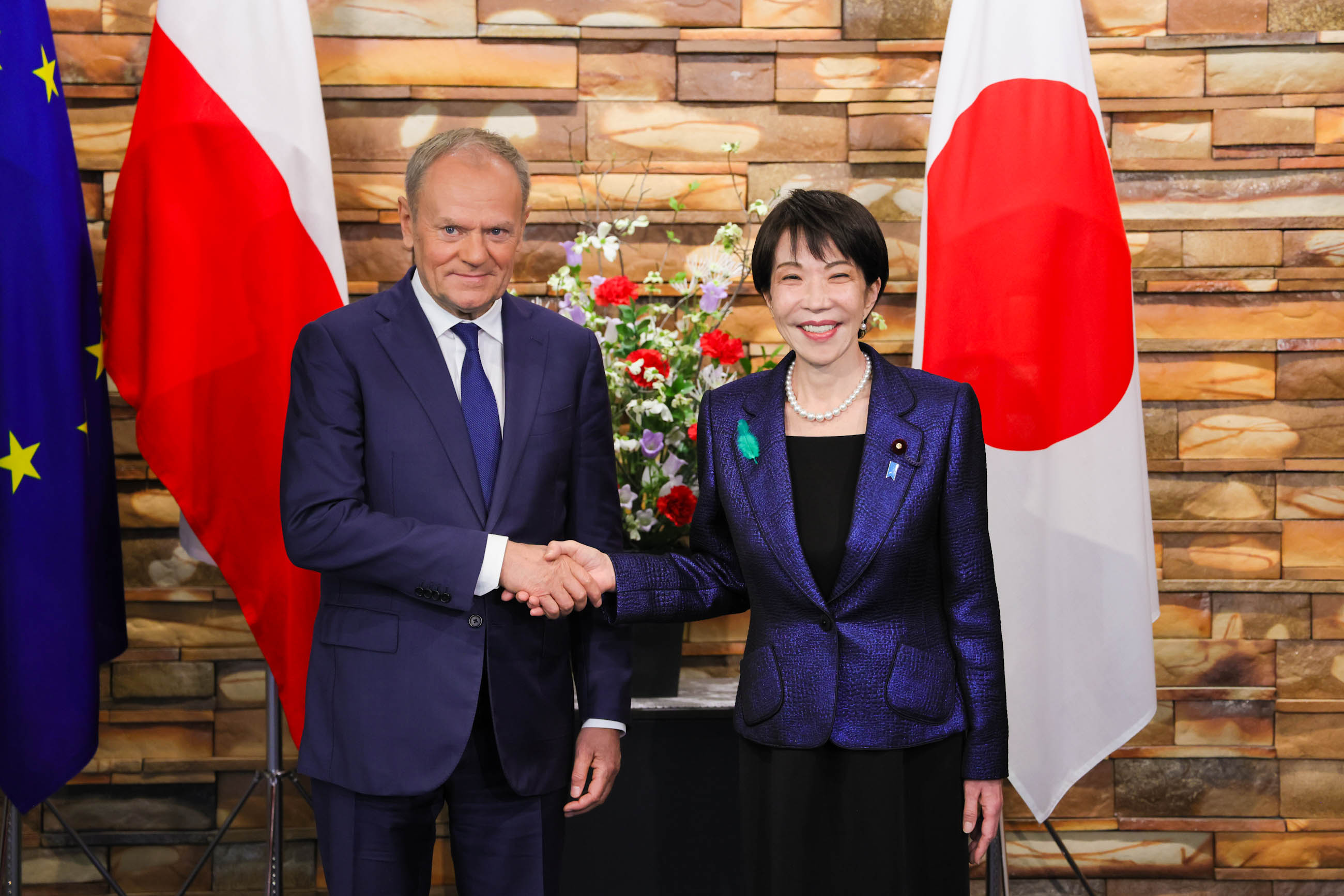 Japan-Poland Summit Meeting (1)