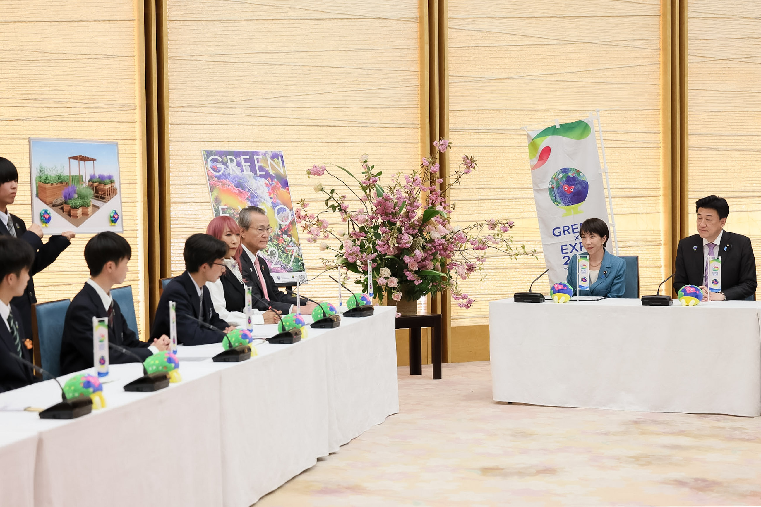 Prime Minister Takaichi receiving a courtesy call (5)