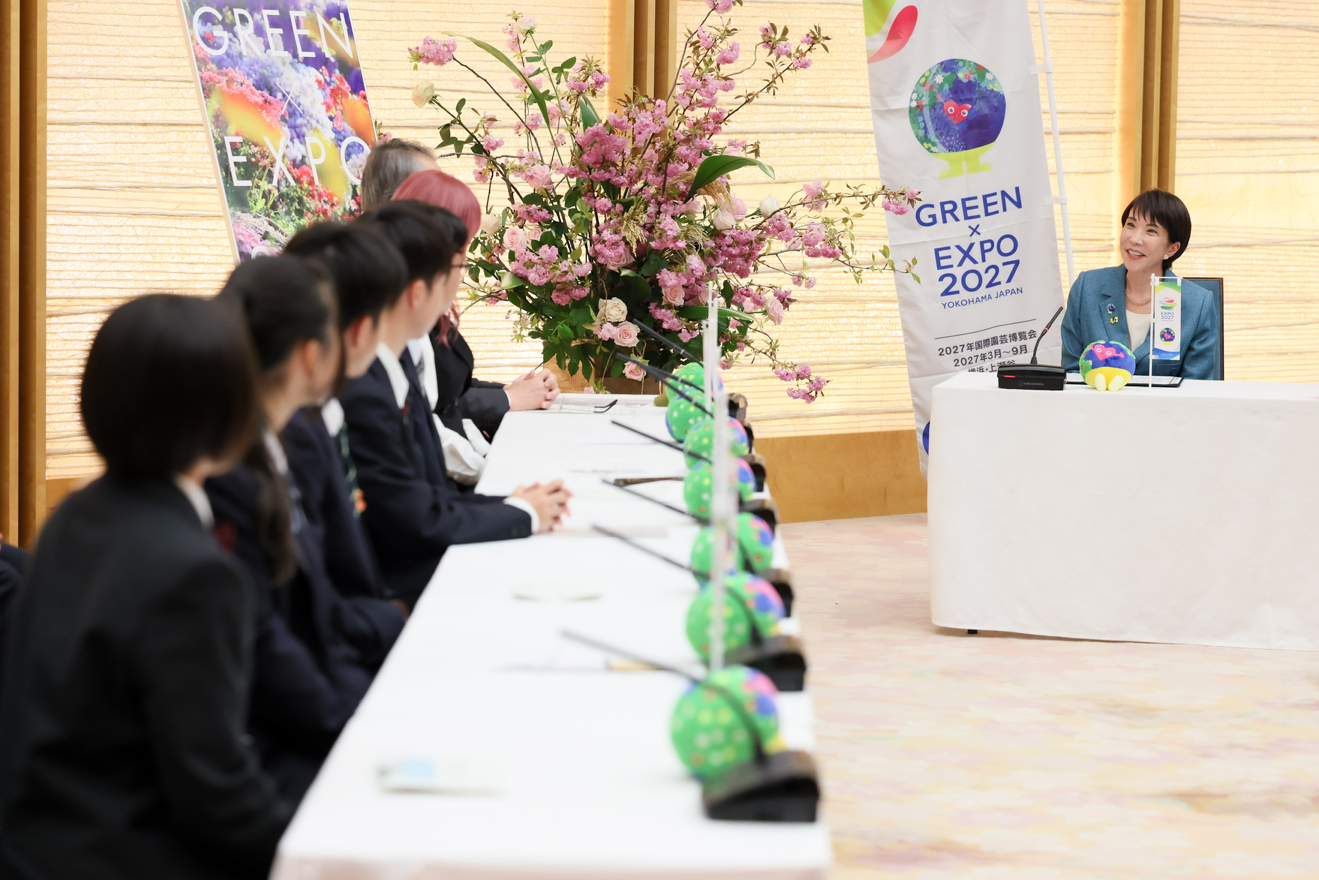 Prime Minister Takaichi receiving a courtesy call (6)