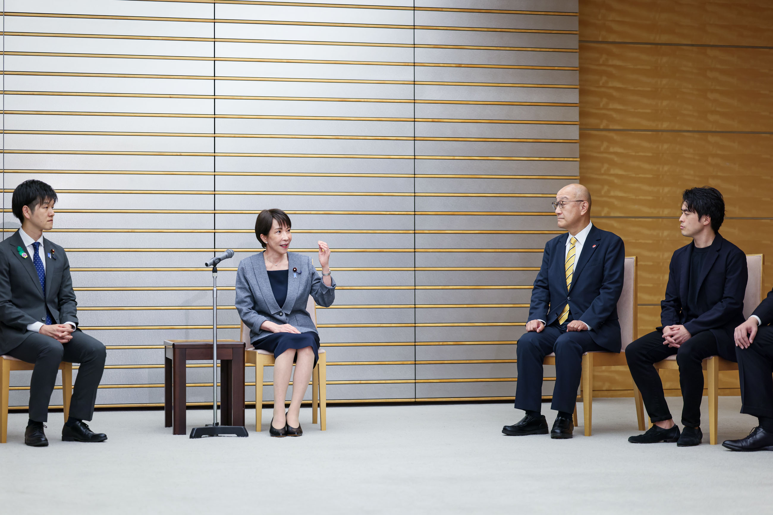 Prime Minister Takaichi holding a meeting (2)