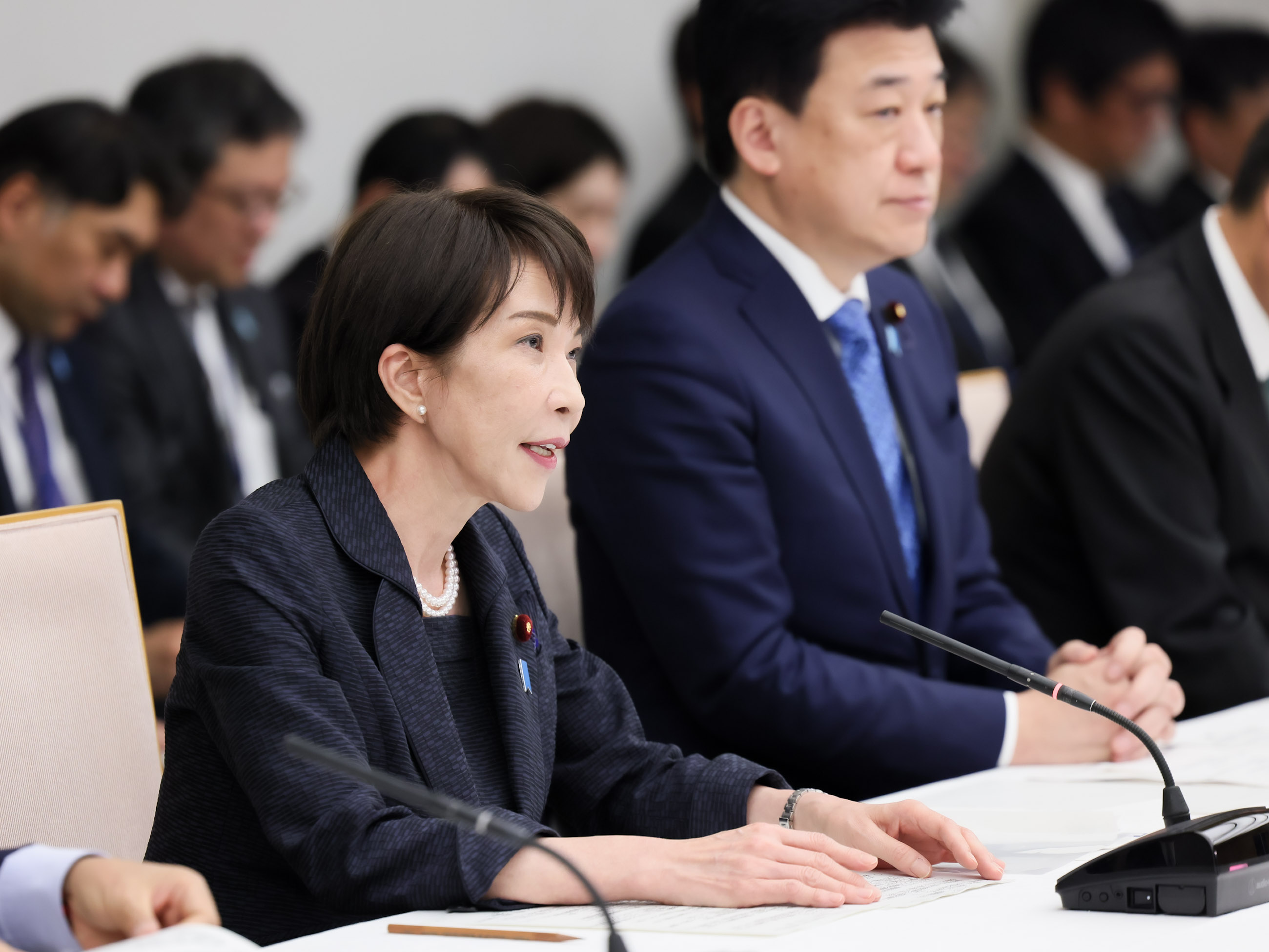 Prime Minister Takaichi wrapping up the meeting (4)