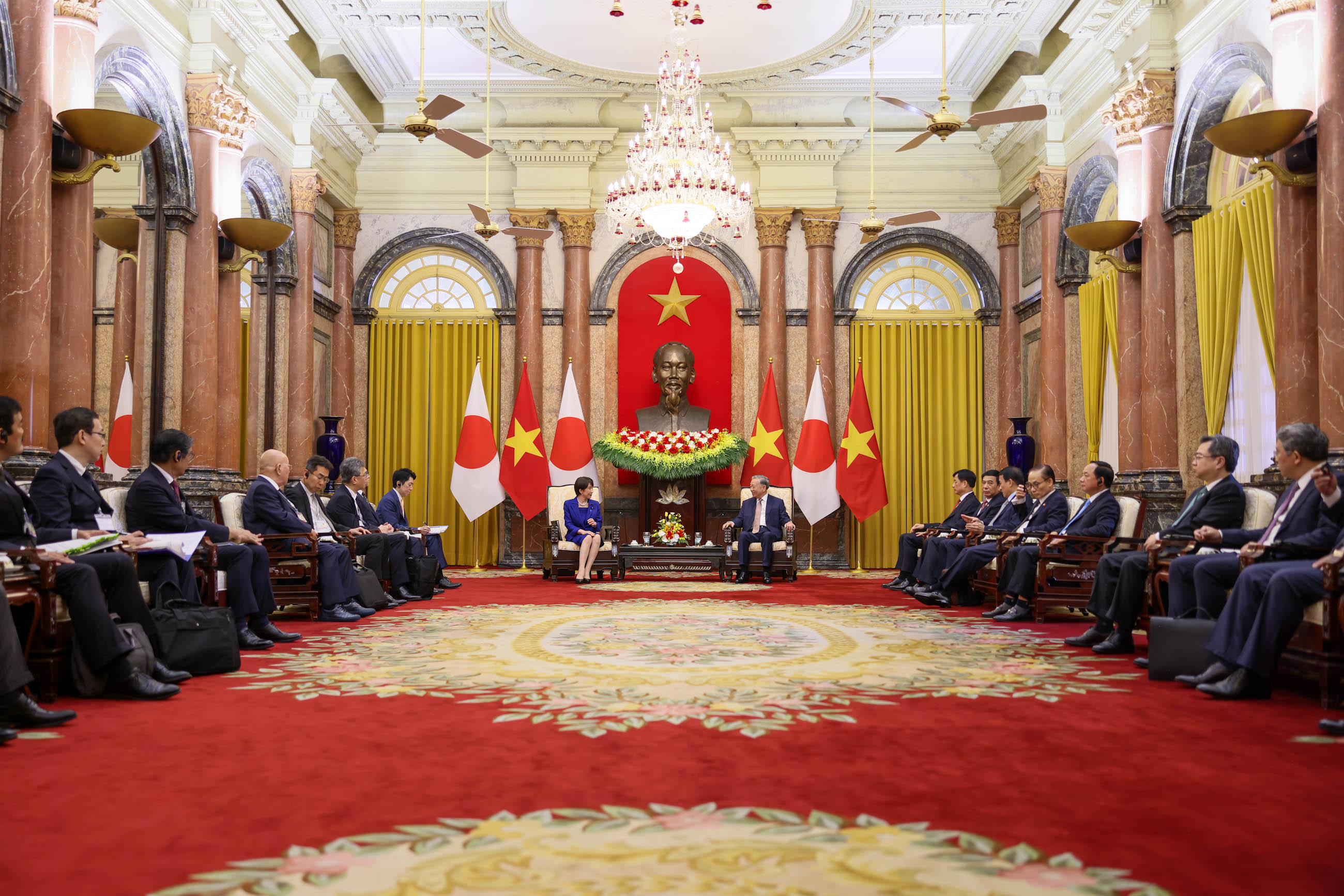 Japan-Viet Nam Summit Meeting with H.E. Mr. To Lam, General Secretary of the Communist Party and President of Viet Nam (6)