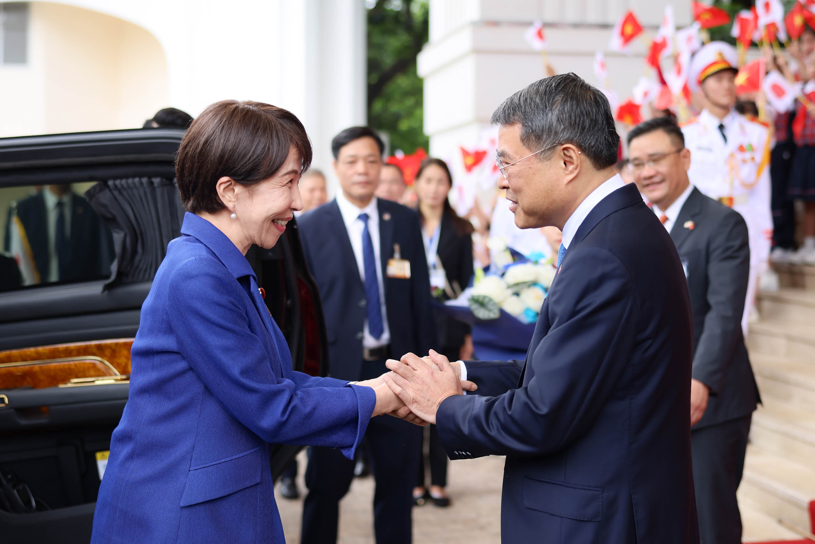 Prime Minister Takaichi ahead of the Summit Meeting (1)