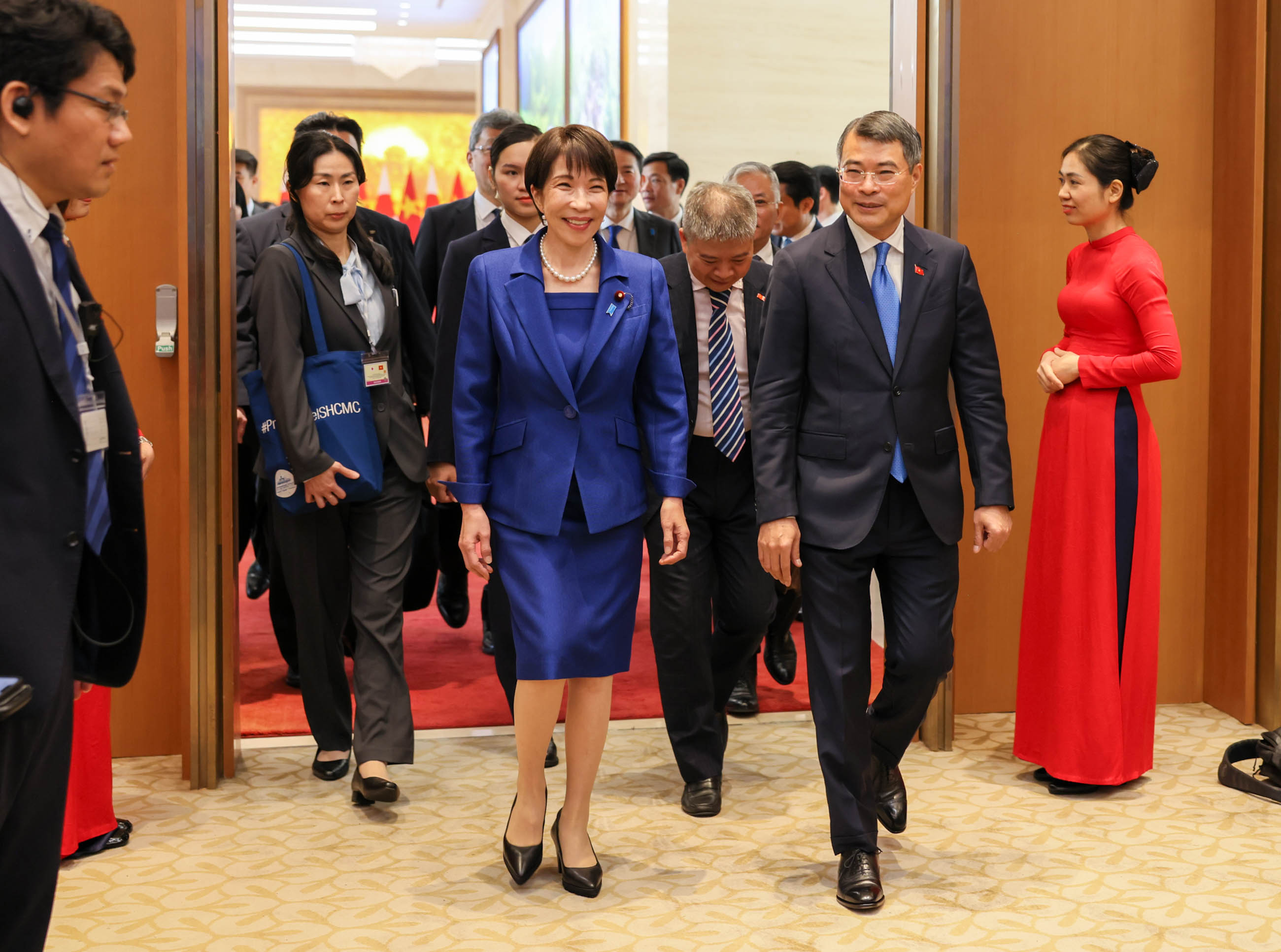Prime Minister Takaichi ahead of the document exchange ceremony and joint press occasion