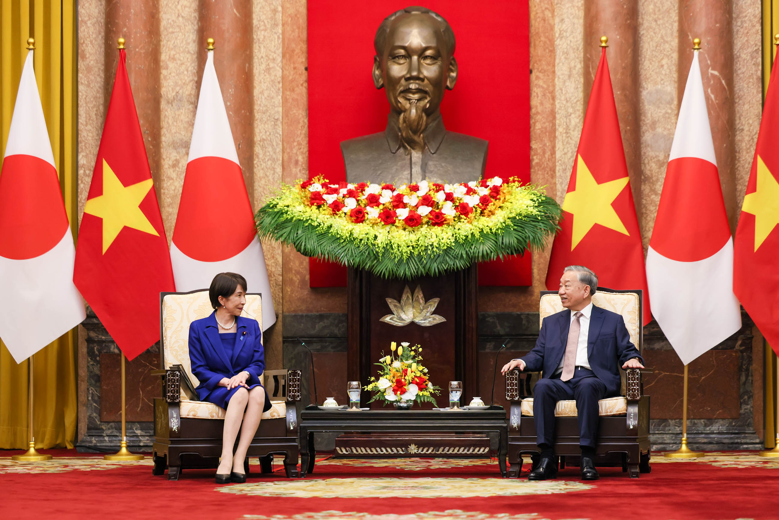 Japan-Viet Nam Summit Meeting with H.E. Mr. To Lam, General Secretary of the Communist Party and President (4)