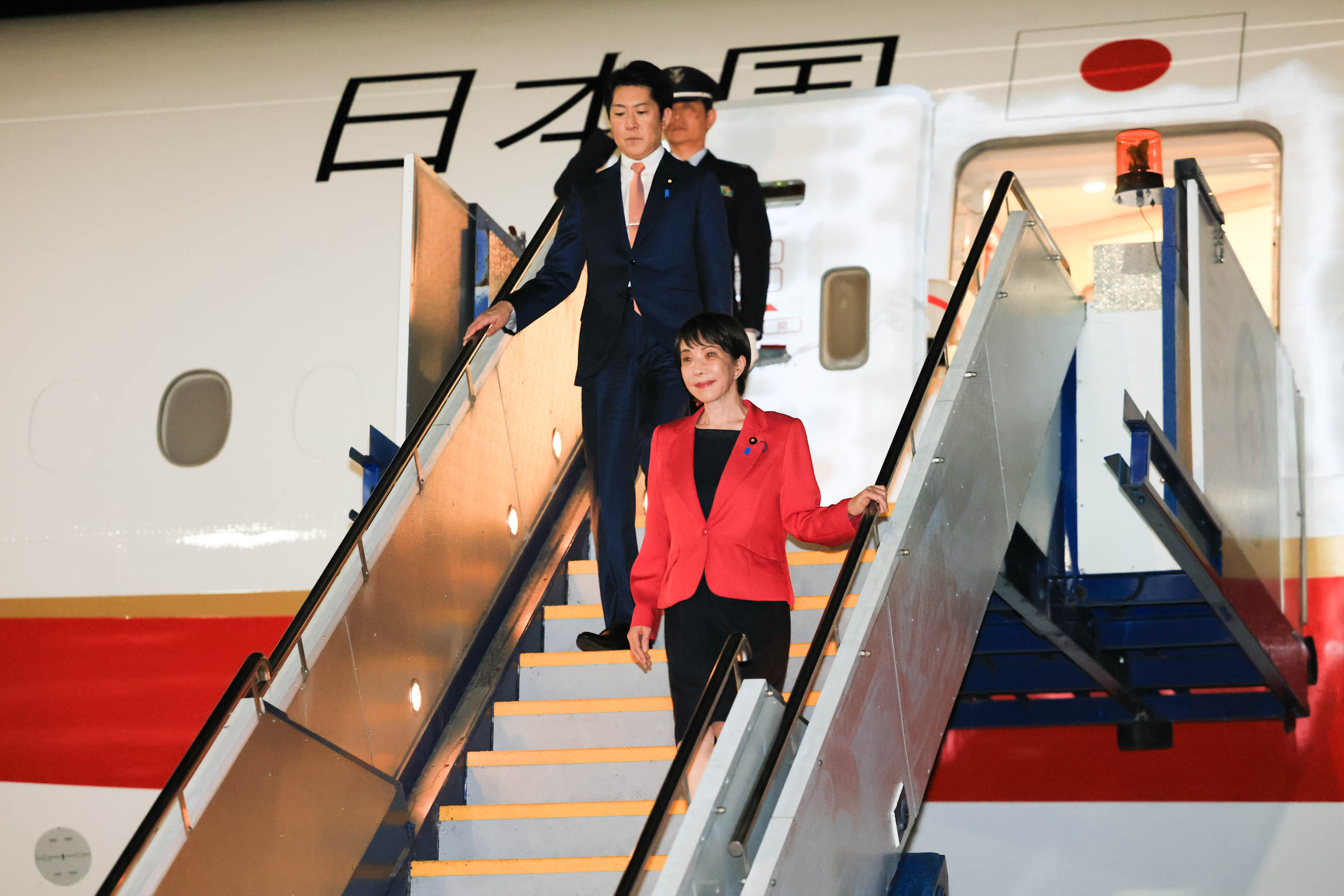Prime Minister Takaichi arriving in Australia (2)