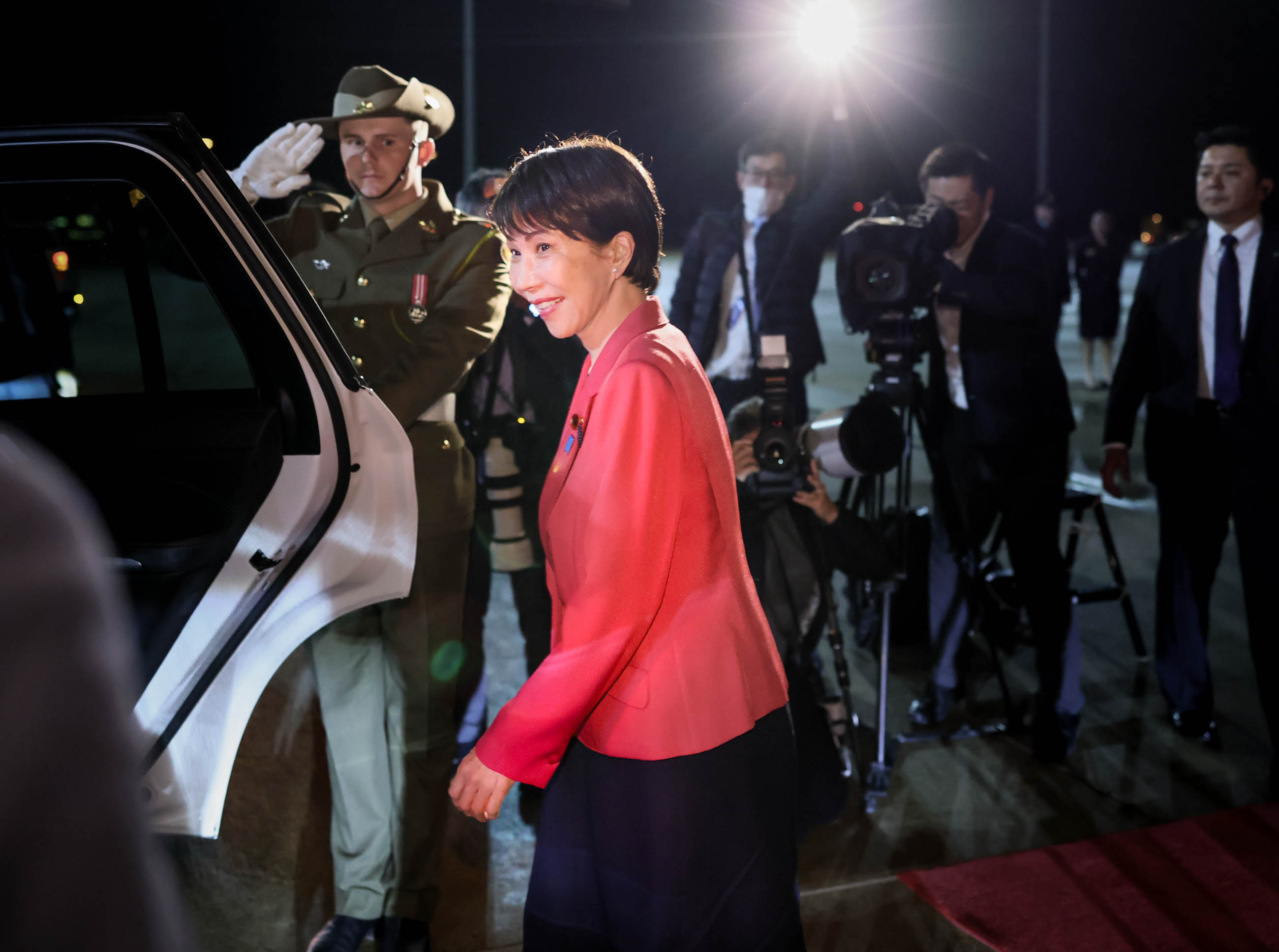 Prime Minister Takaichi arriving in Australia (8)