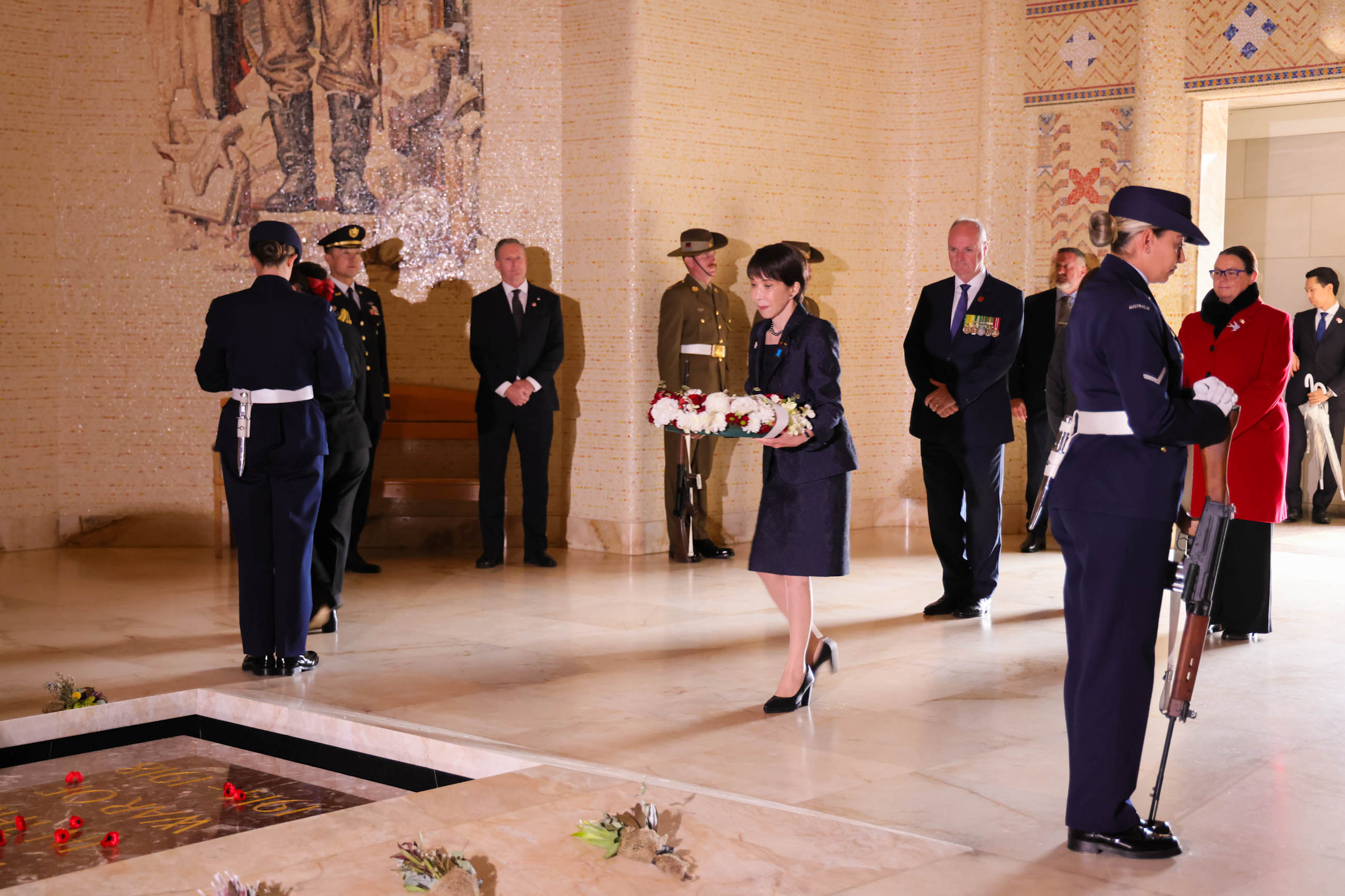 Prime Minister Takaichi paying her respects at the Tomb of the Unknown Australian Soldier (1)