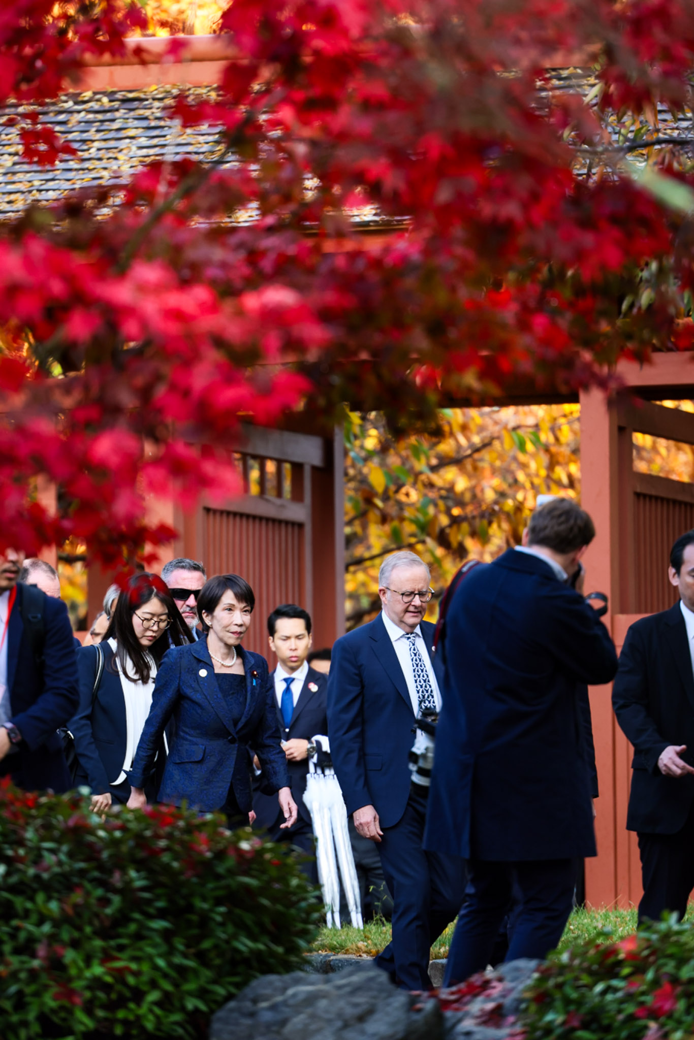 Prime Minister Takaichi ahead of the tree planting (1)