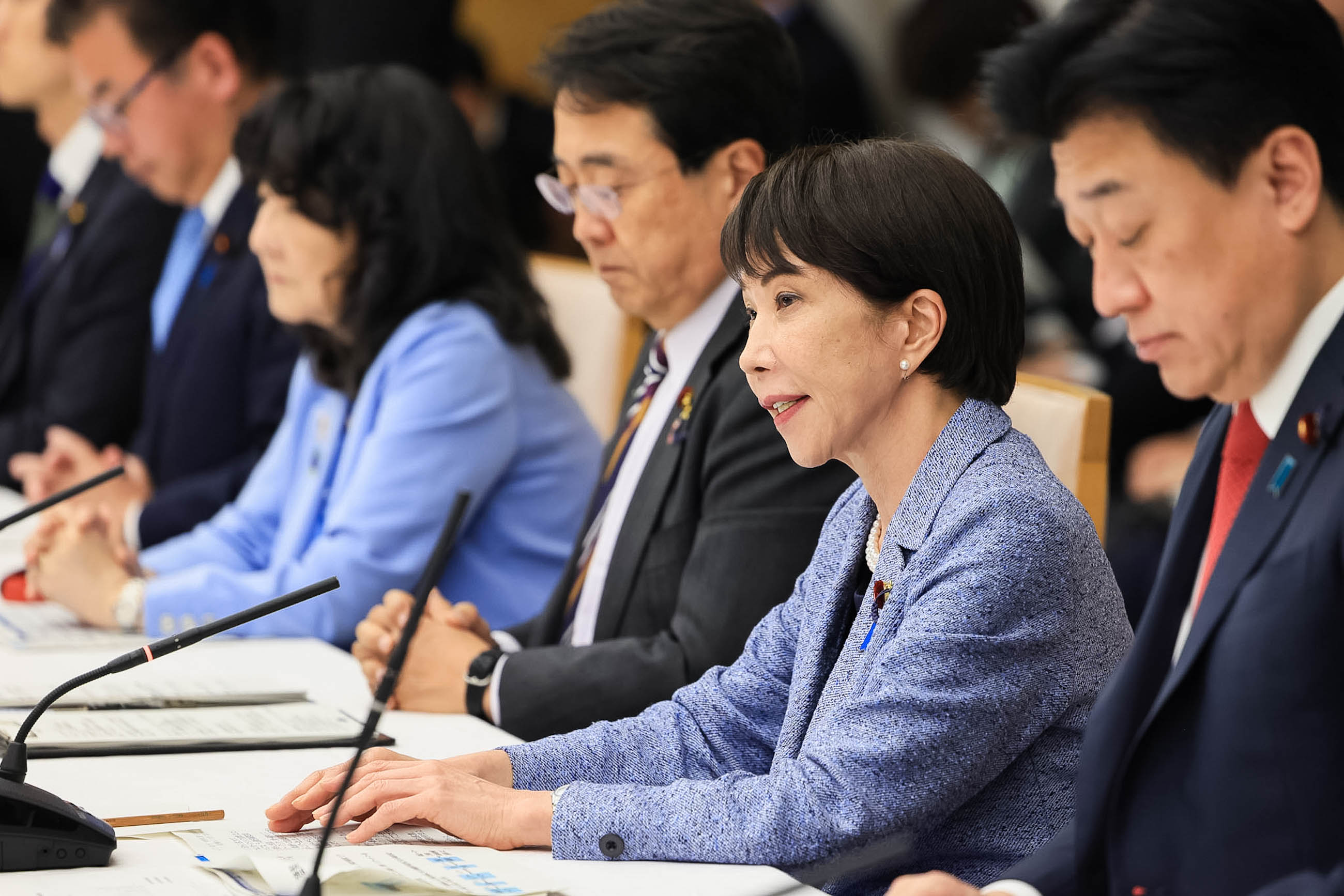 Prime Minister Takaichi wrapping up the meeting (4)