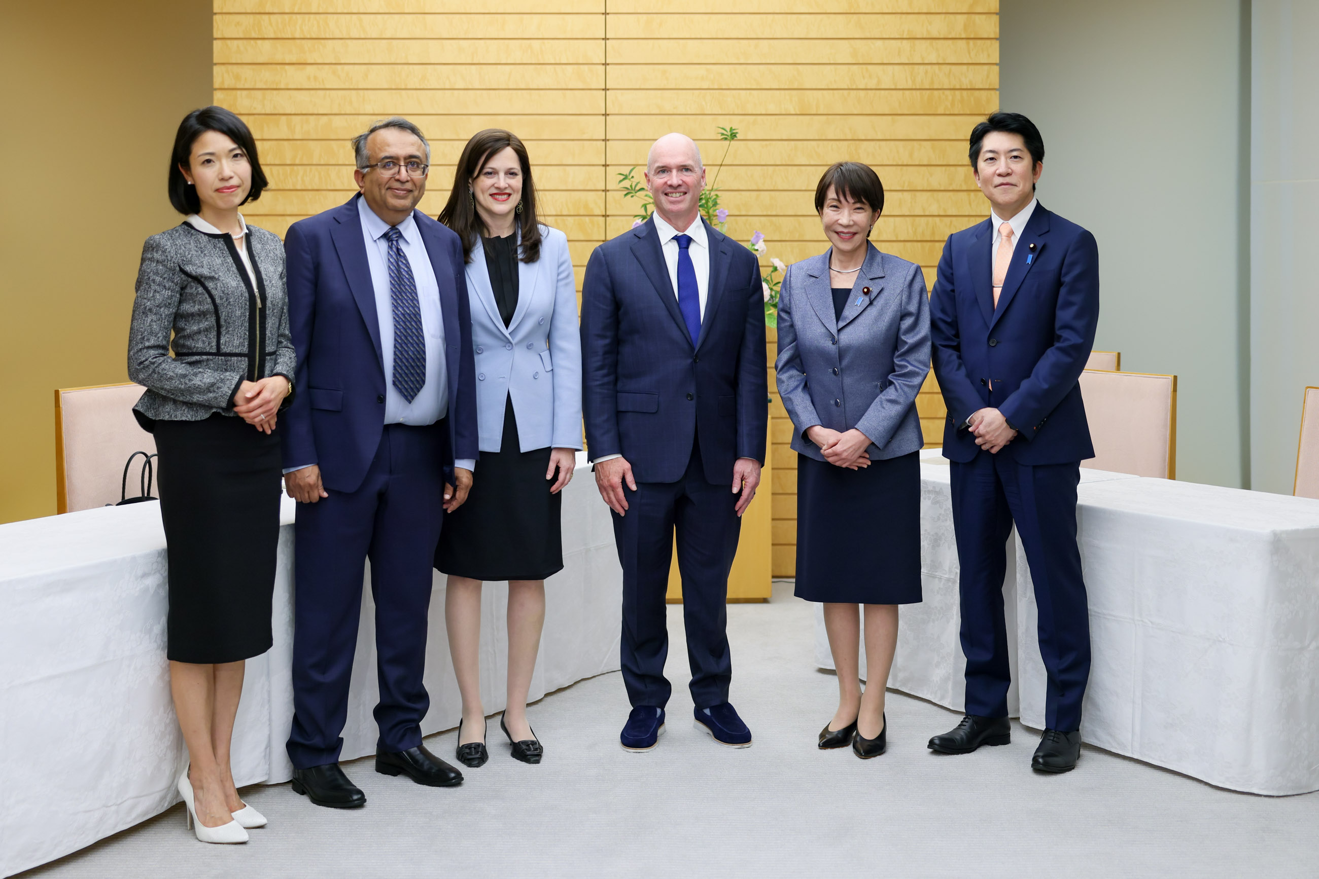 Prime Minister Takaichi receiving a courtesy call (6)