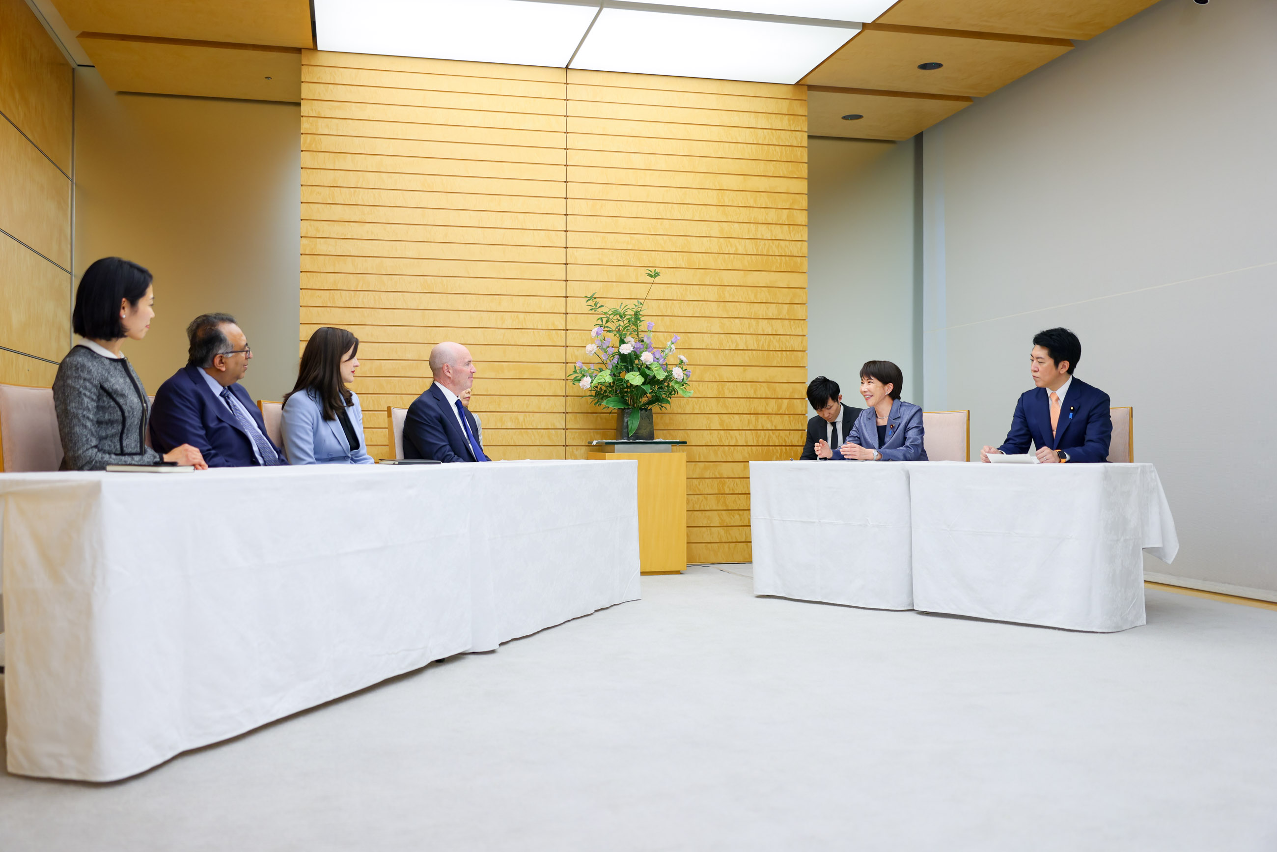 Prime Minister Takaichi receiving a courtesy call (7)