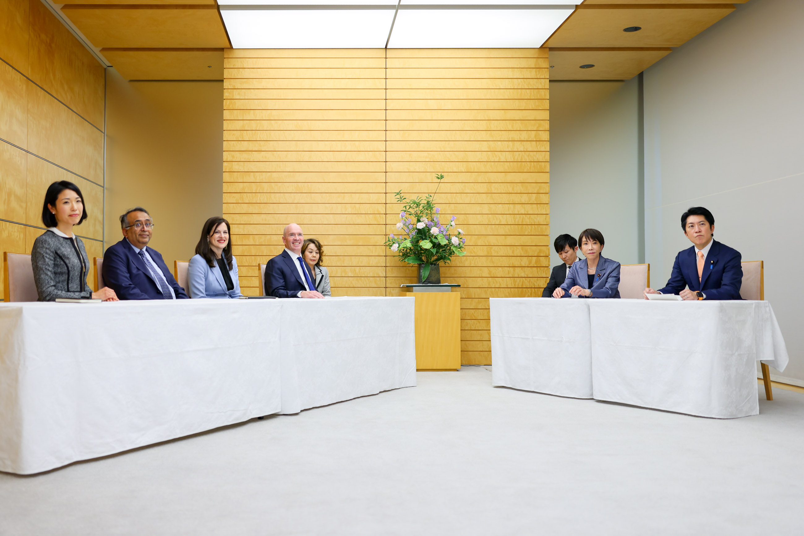 Prime Minister Takaichi receiving a courtesy call (8)