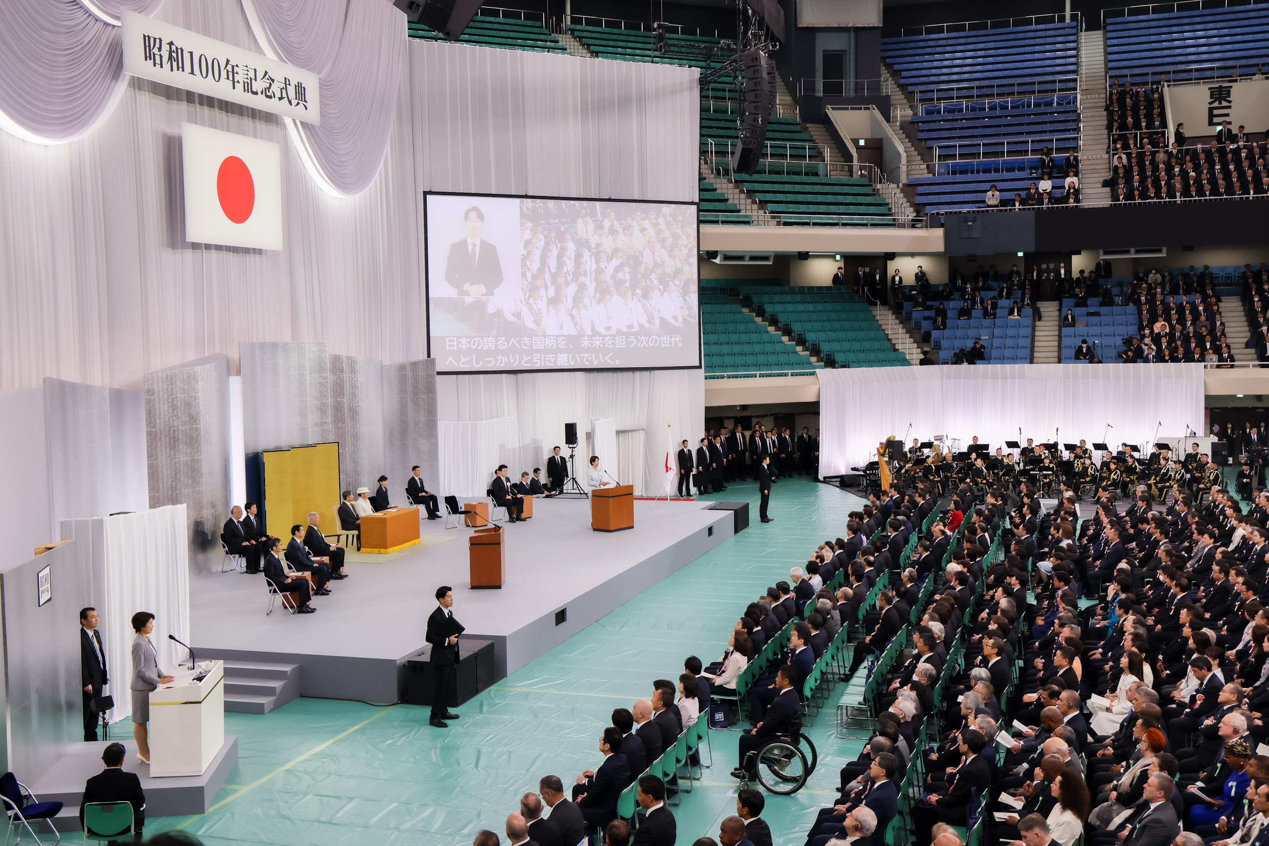 Prime Minister Takaichi delivering a congratulatory address (6)