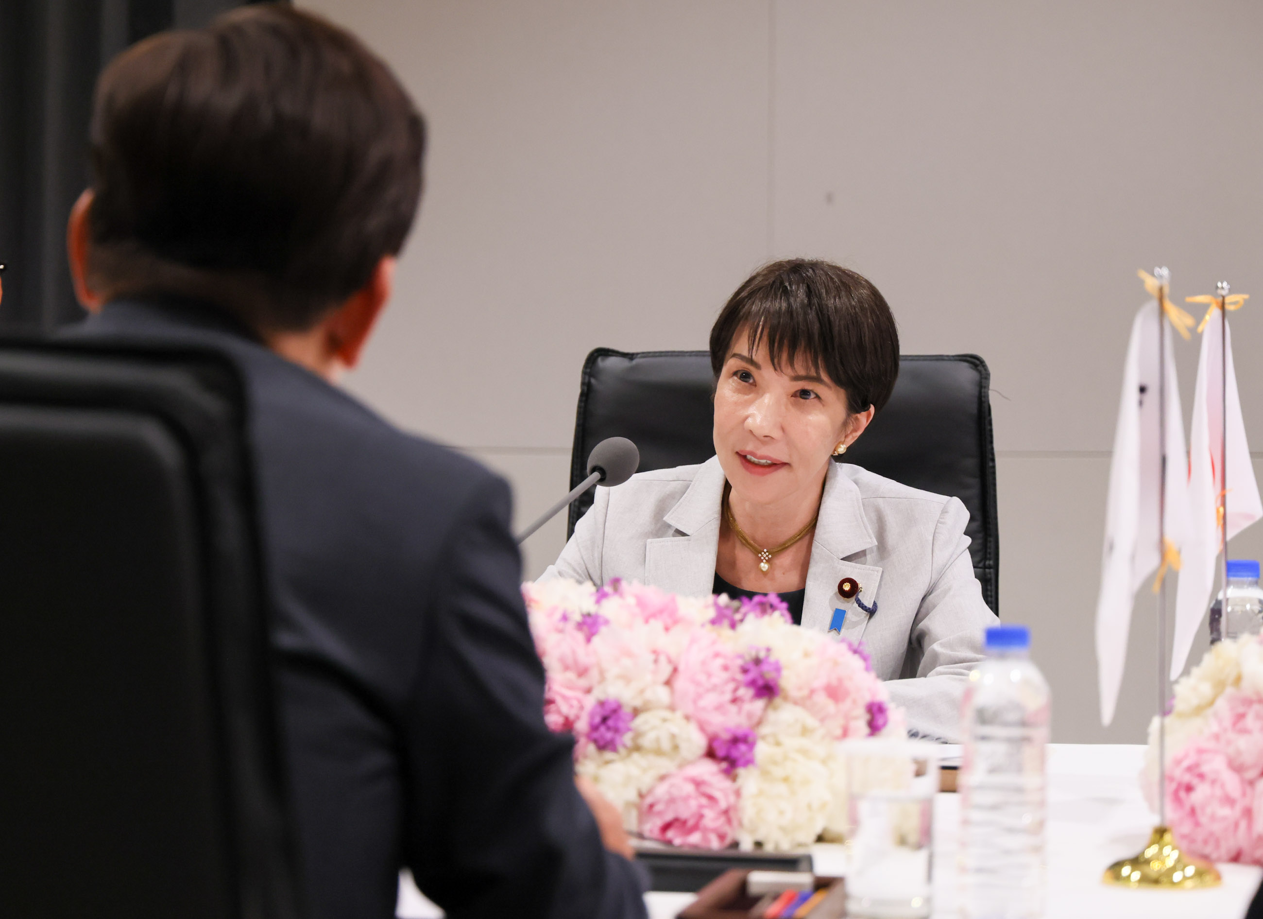 Japan-ROK Summit Meeting (Plenary Meeting) (15)