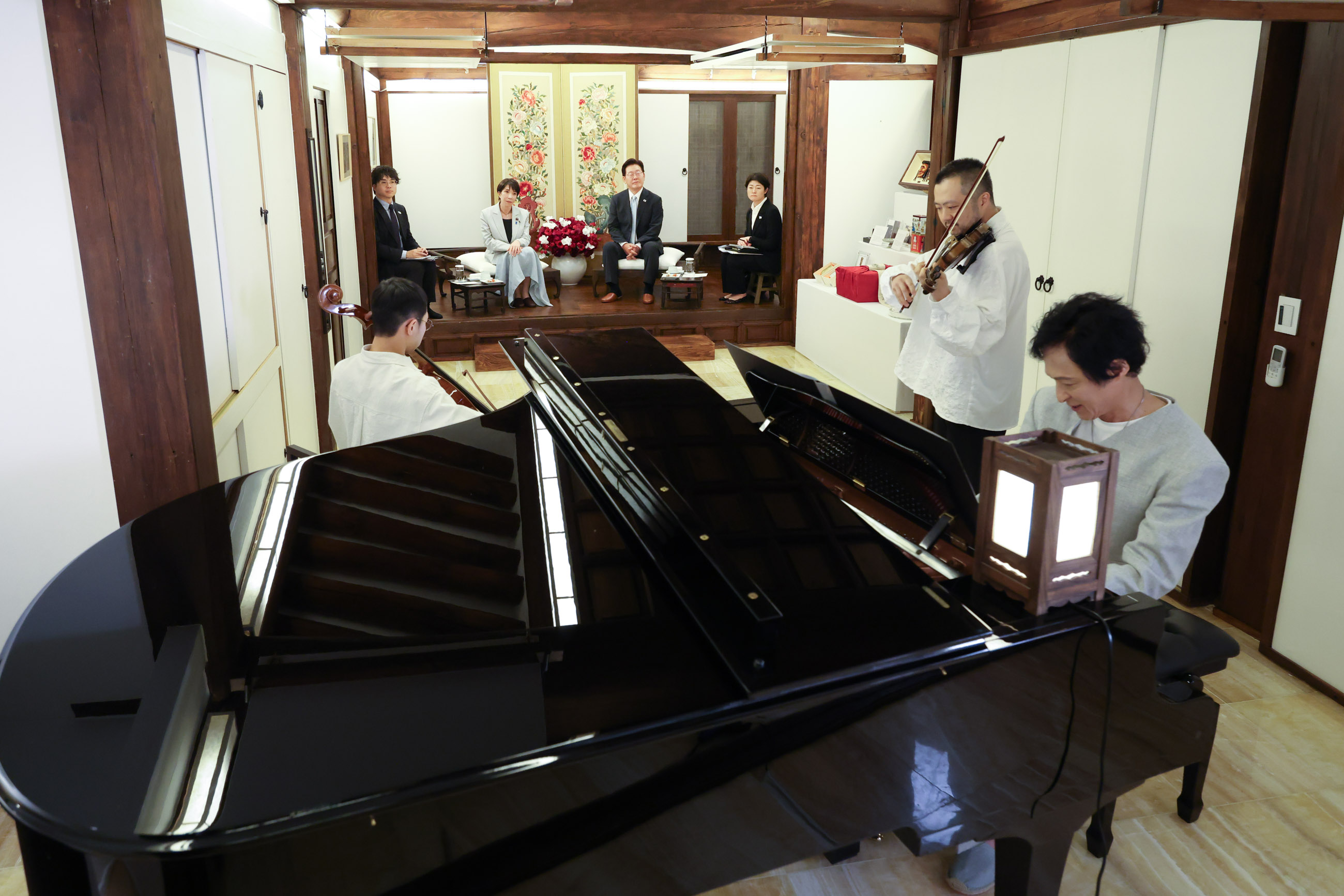 Prime Minister Takaichi at the post-dinner event (3)