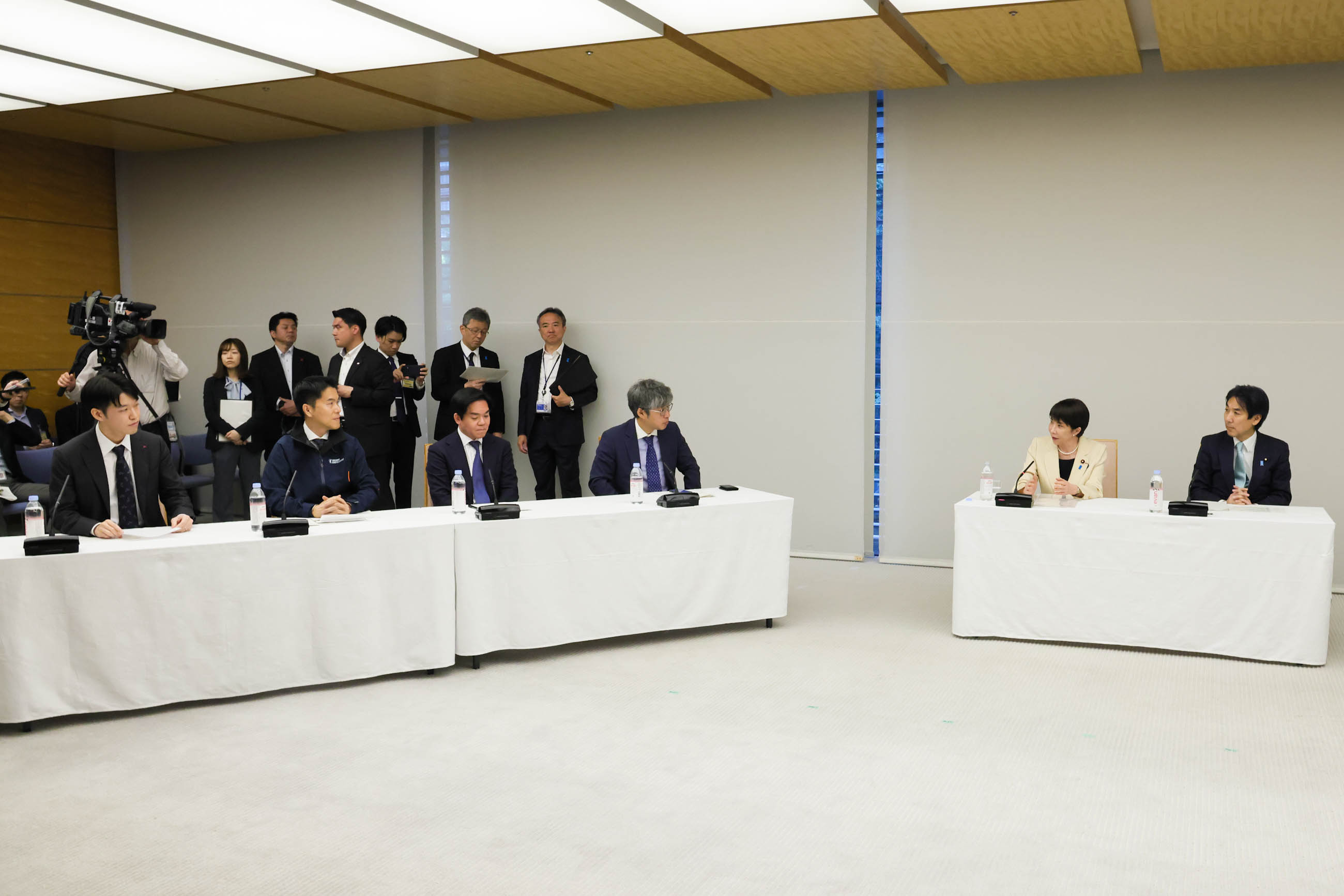 Scene from the exchange of views session (5)