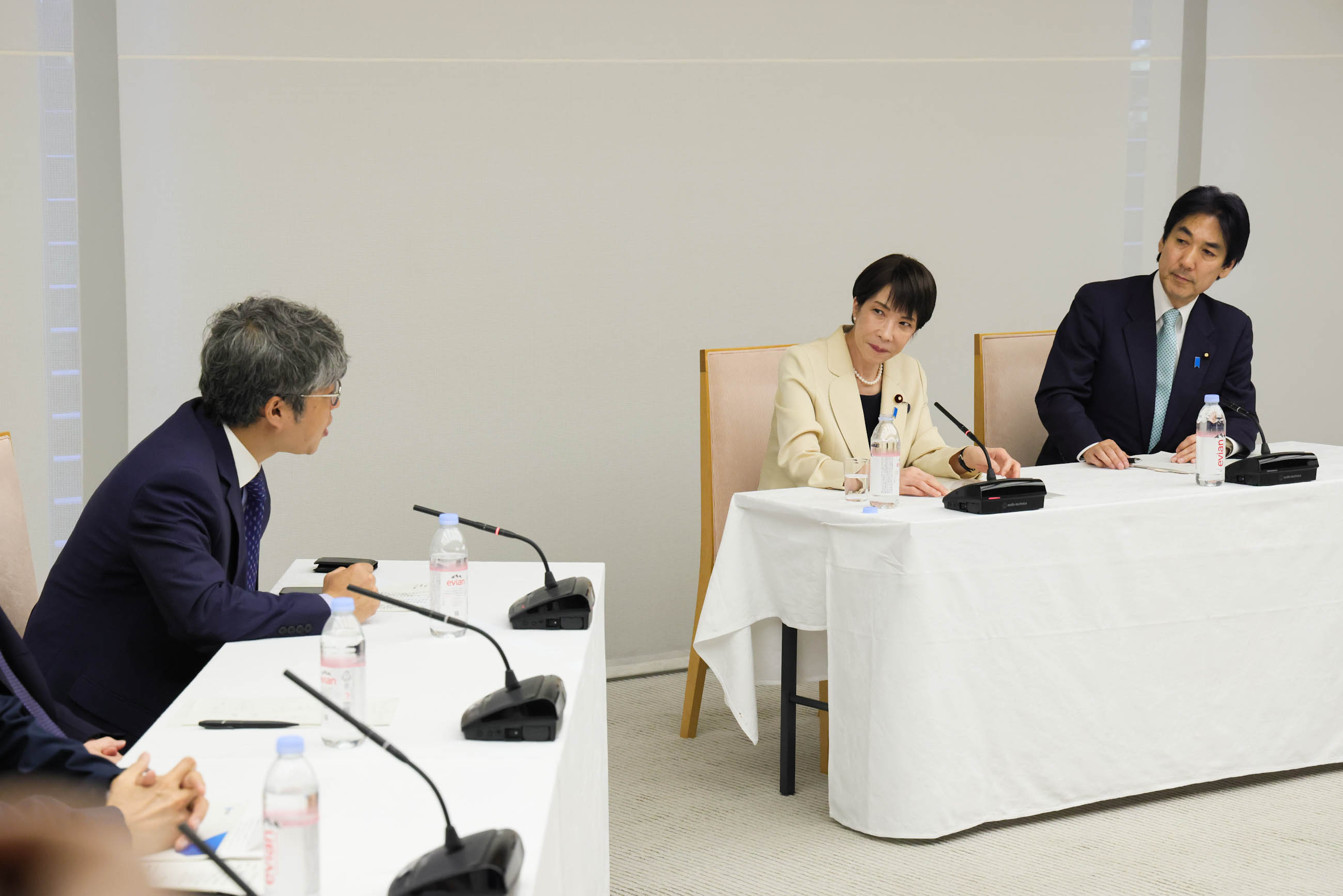 Scene from the exchange of views session (6)