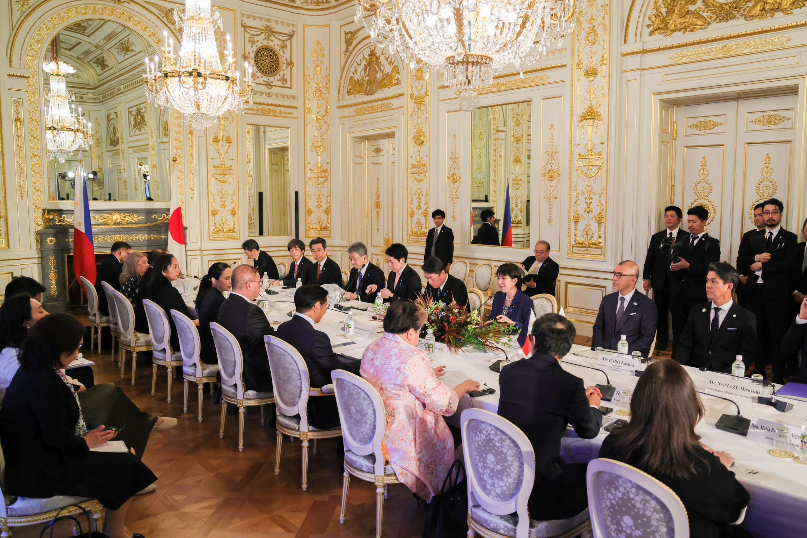 Japan-Philippines Summit Meeting (5)