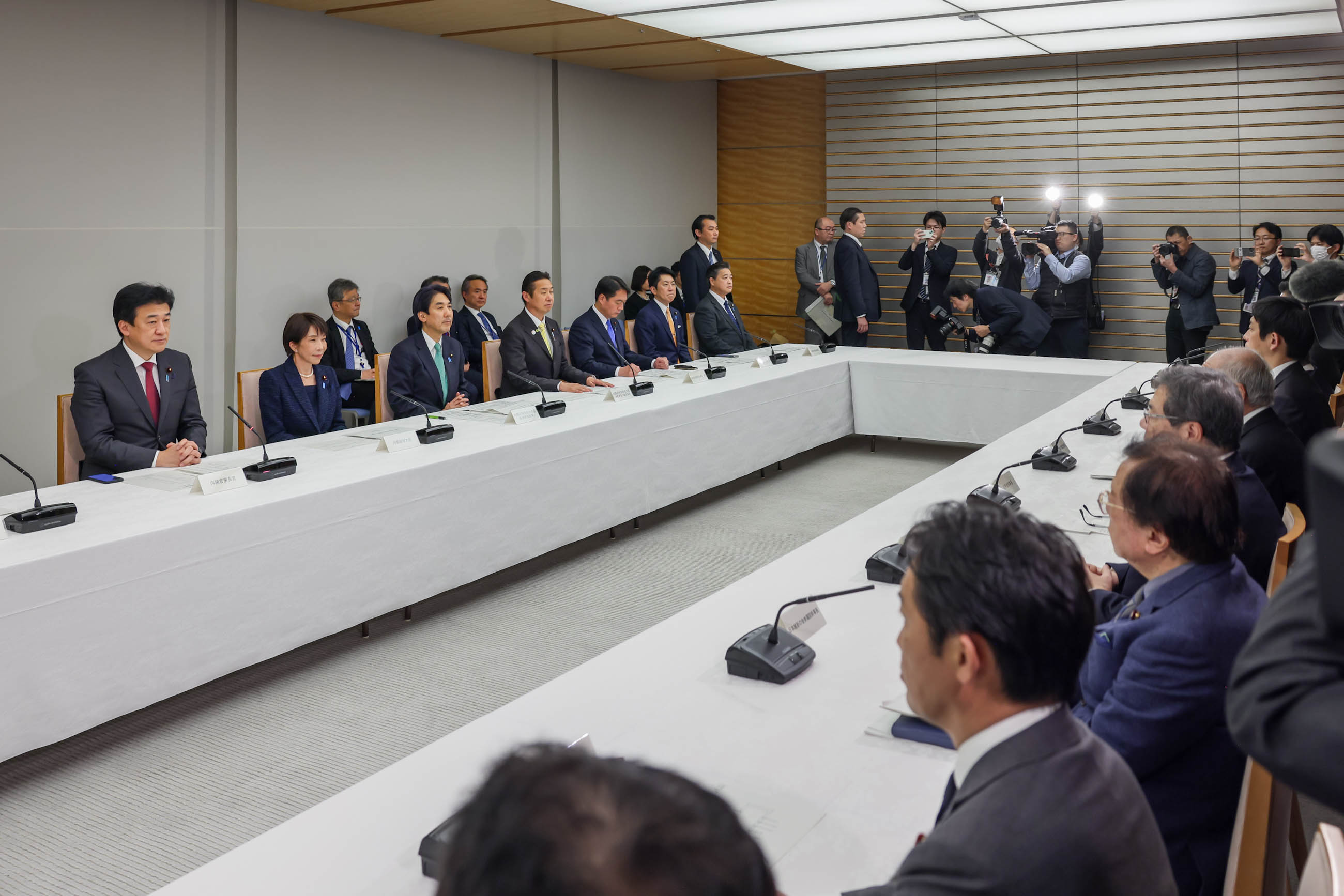 Prime Minister Takaichi attending the meeting (4)