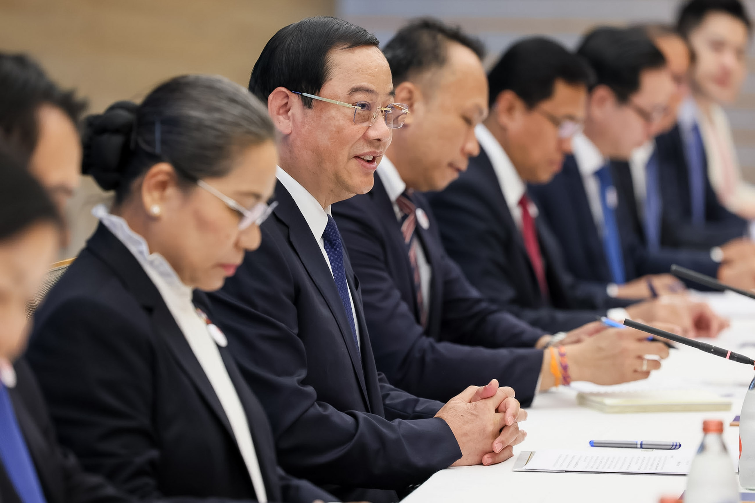 Japan-Laos Summit Meeting (5)