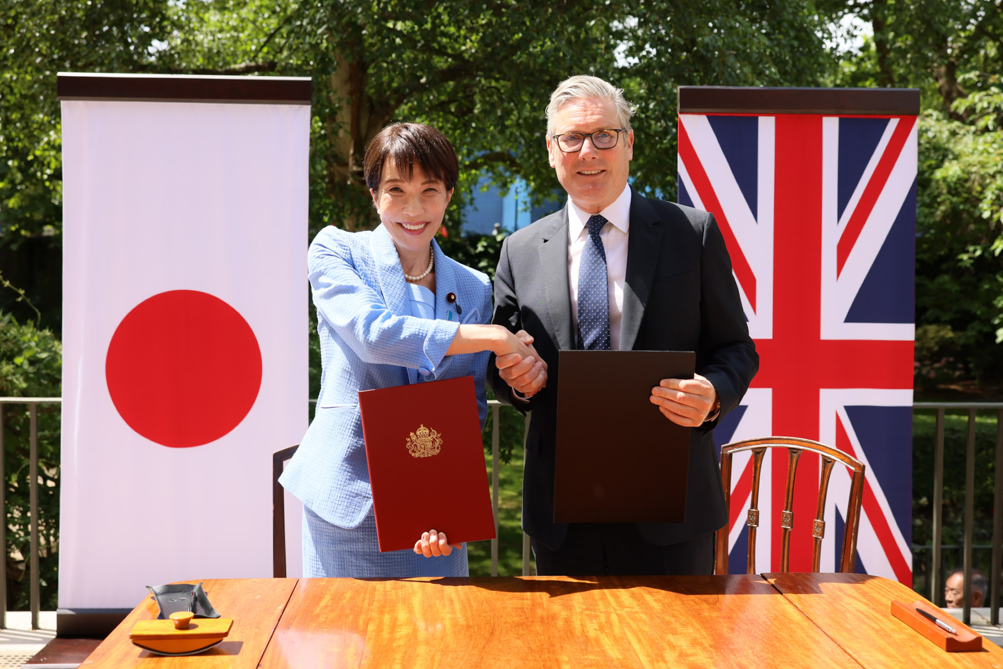 Signing Ceremony 1