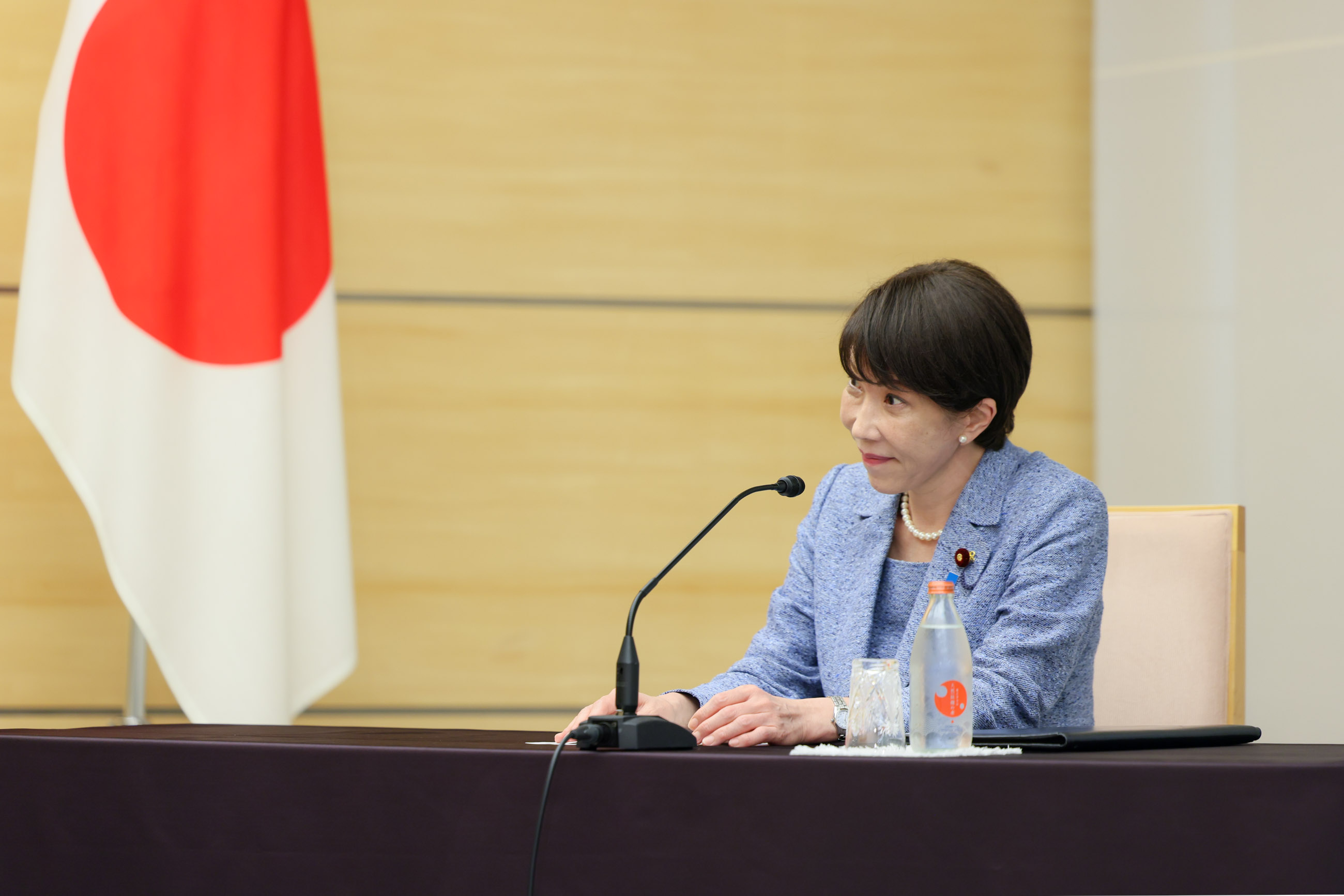 Prime Minister TAKAICHI receiving a courtesy call(6)