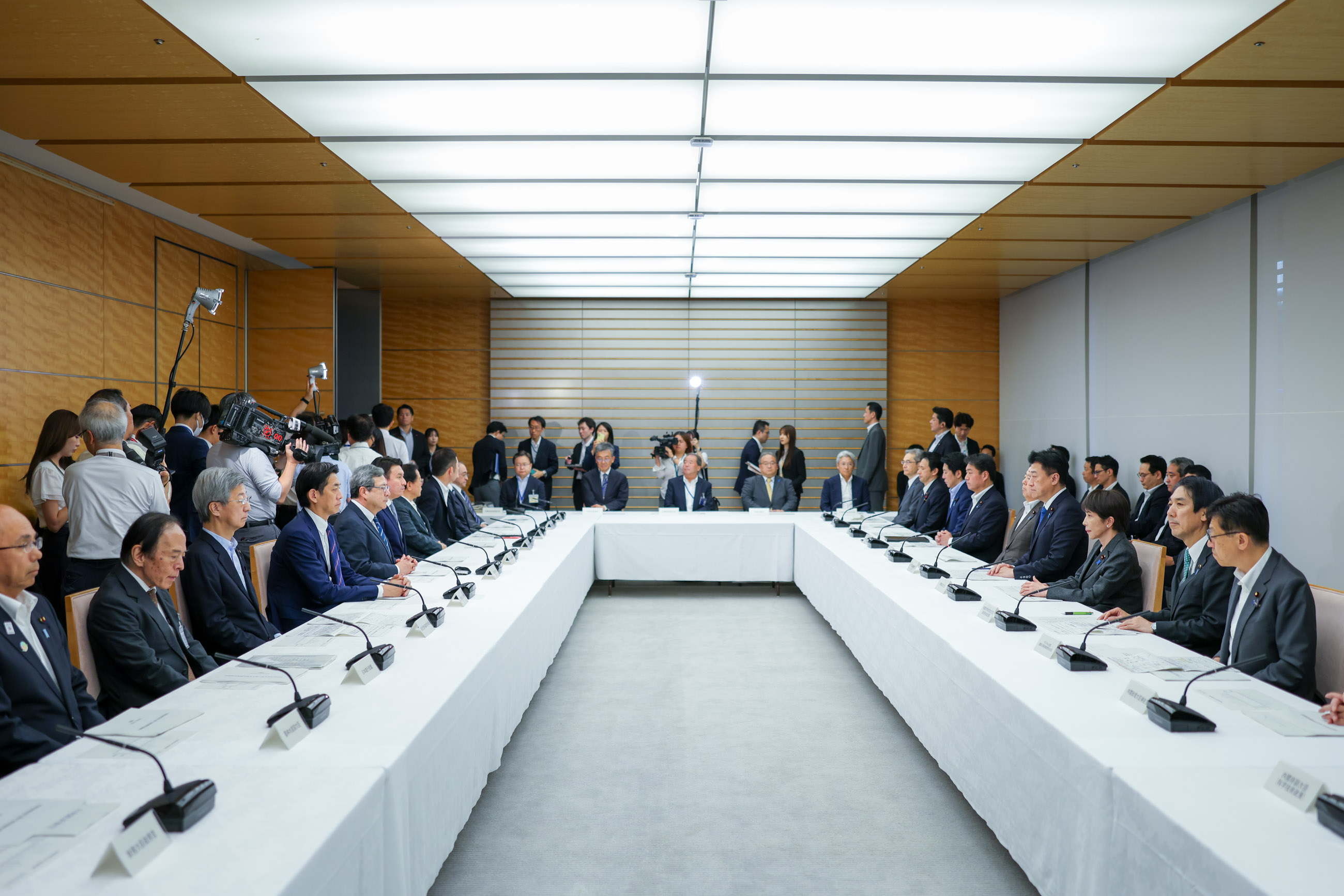 Prime Minister Takaichi Attending the Meeting (1)