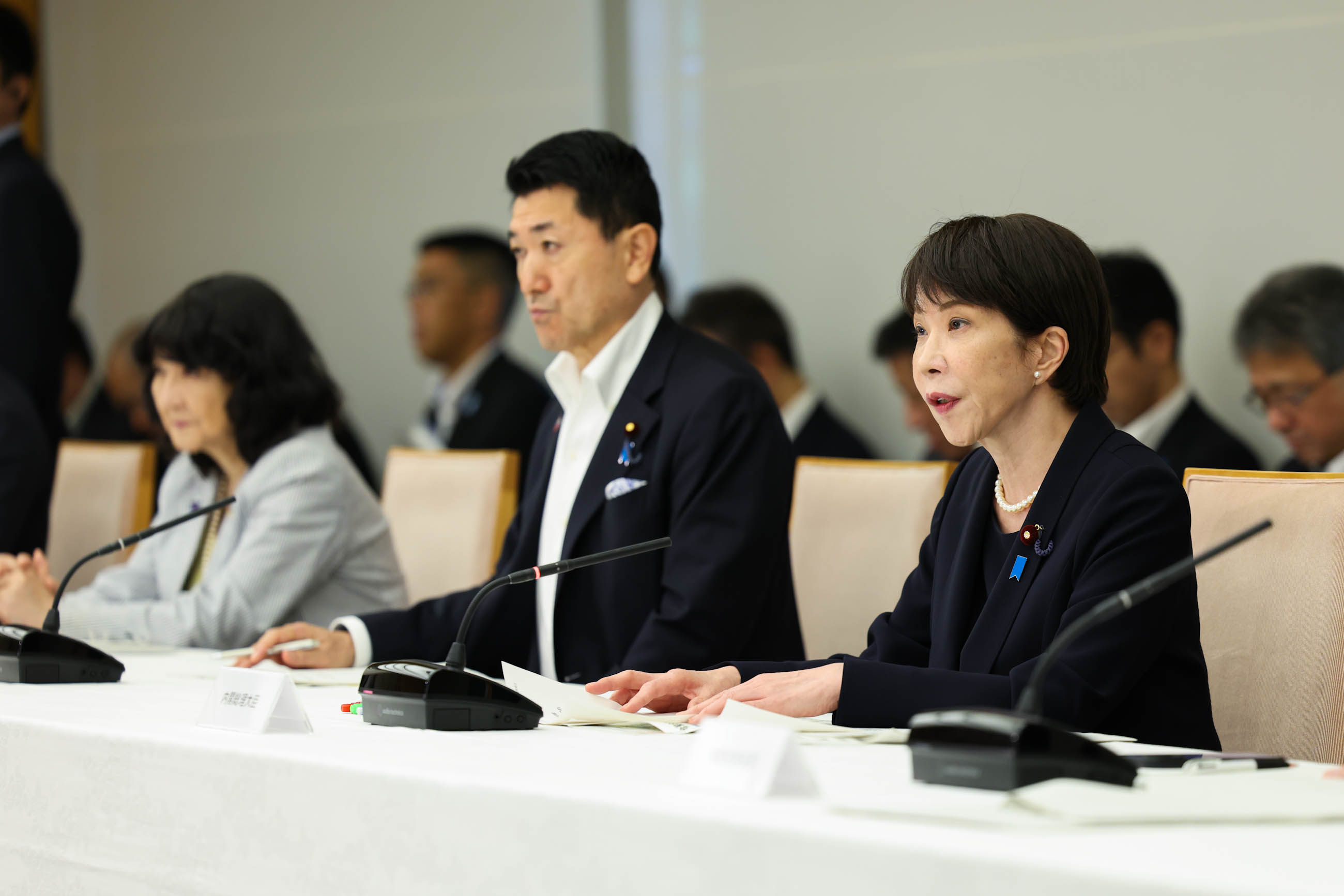 Prim5 Minster Takaichi wrapping up the meeting (5)