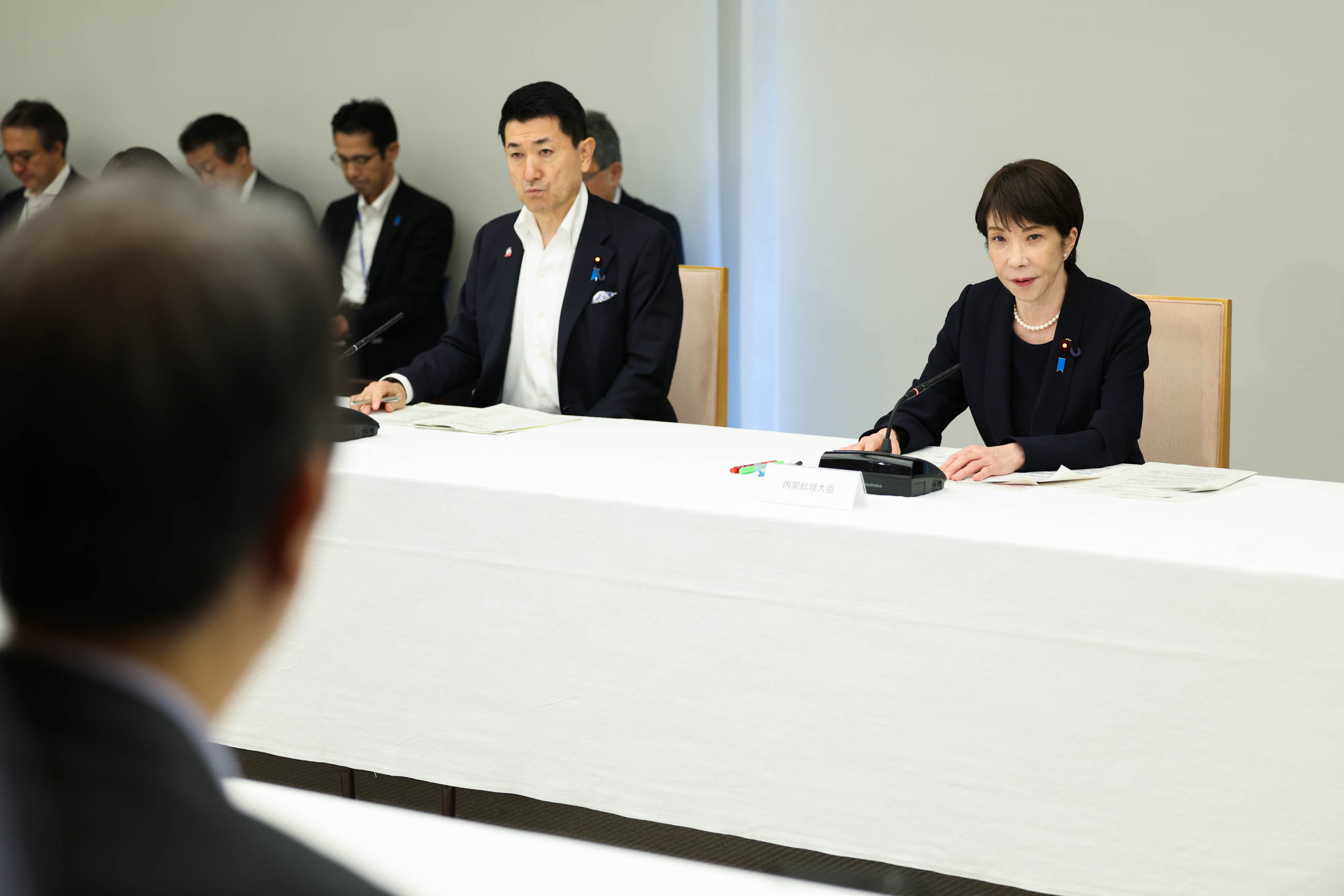 Prime Minster Takaichi wrapping up the meeting (6)