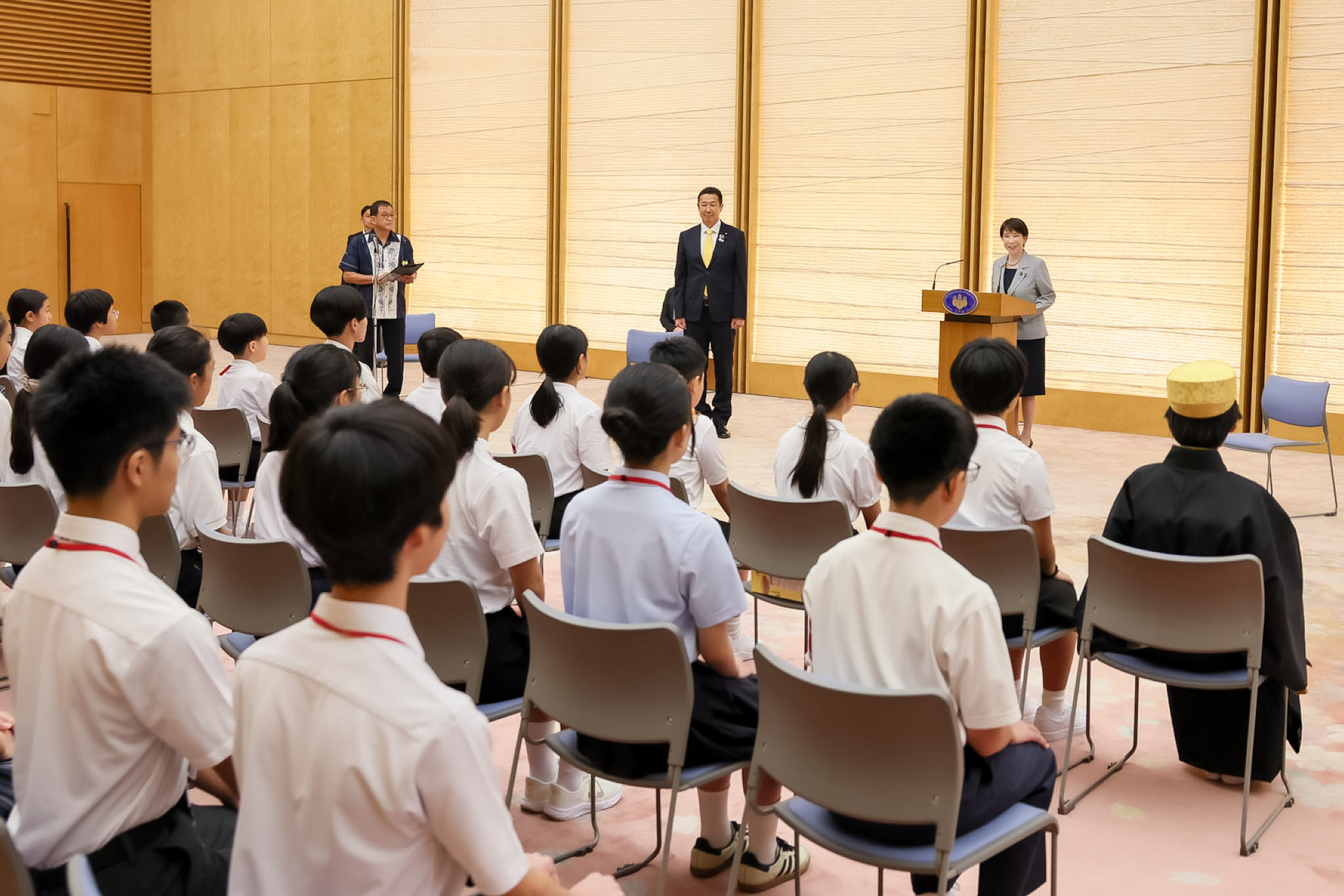 Prime Minister Takaichi receiving a courtesy call (6)