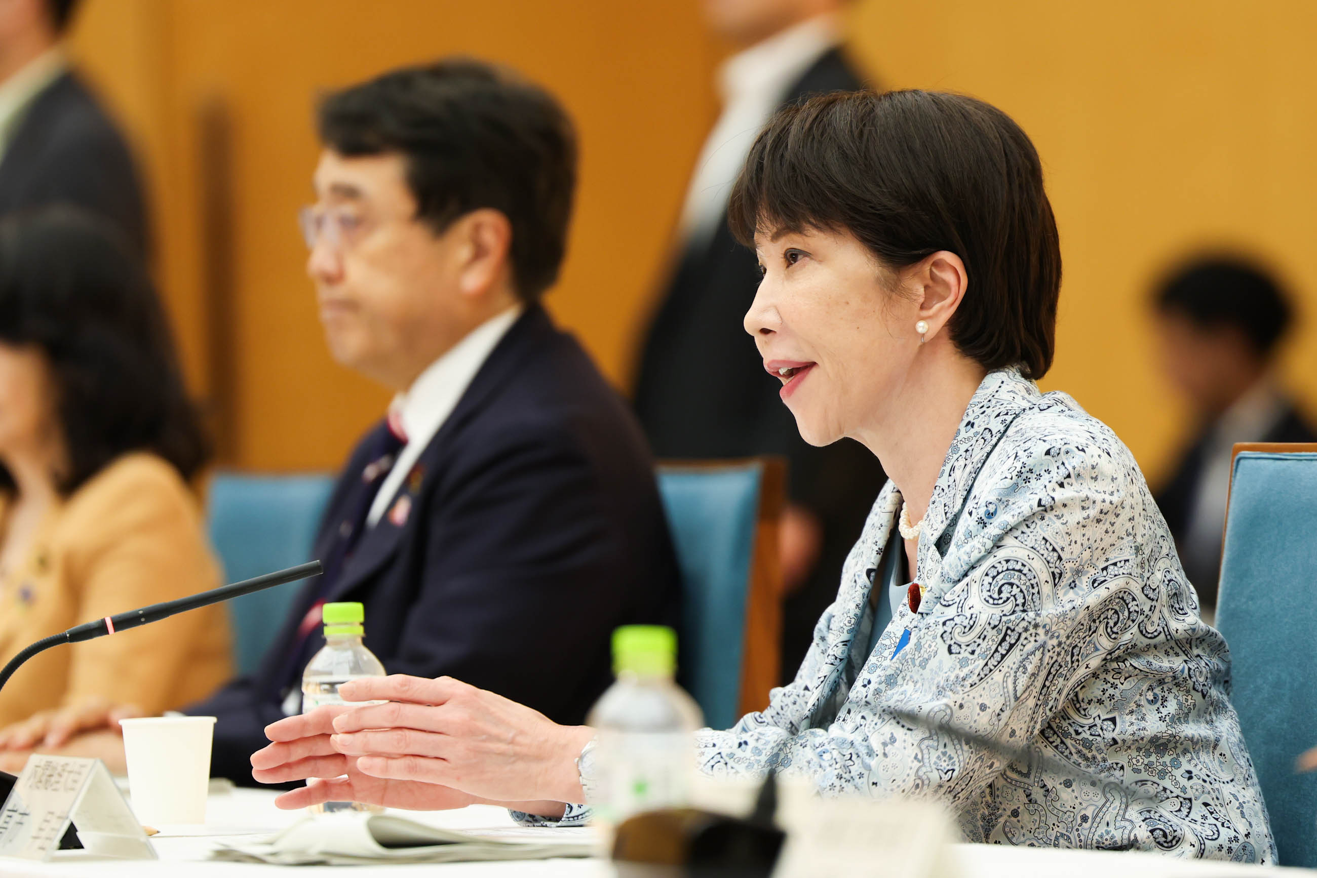Prime Minister Takaichi wrapping up the meeting (1)