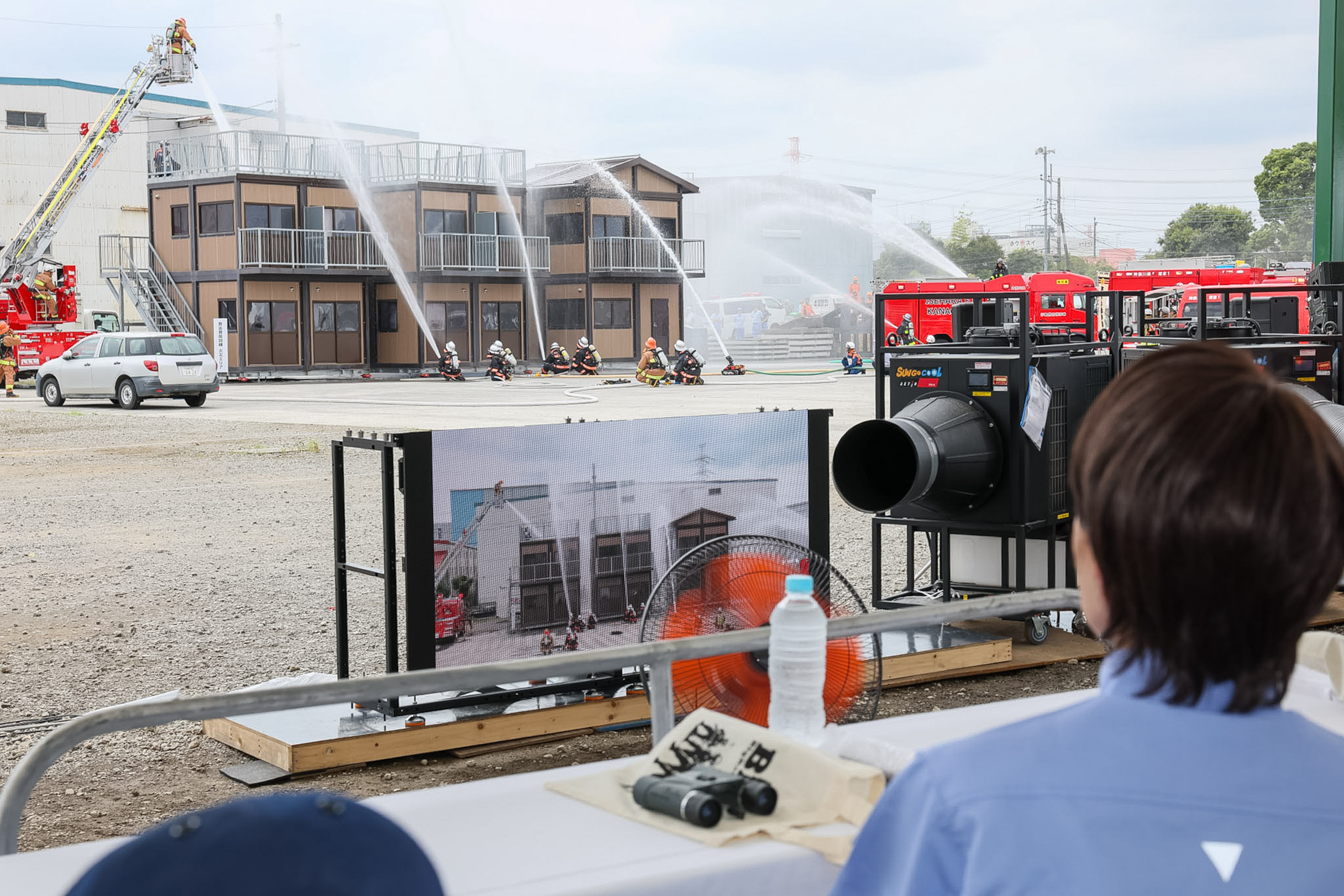 Prime Minister Takaichi observing a rescue drill (4)