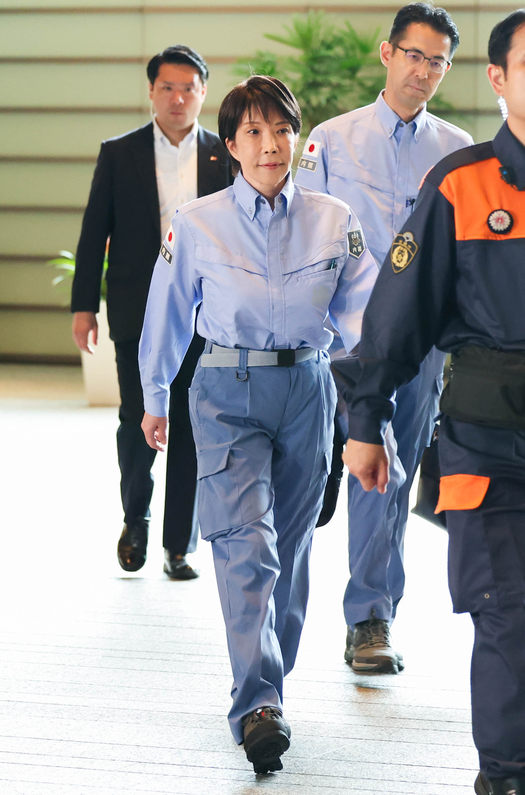 Prime Minister Takaichi walking to the assembling point (3)