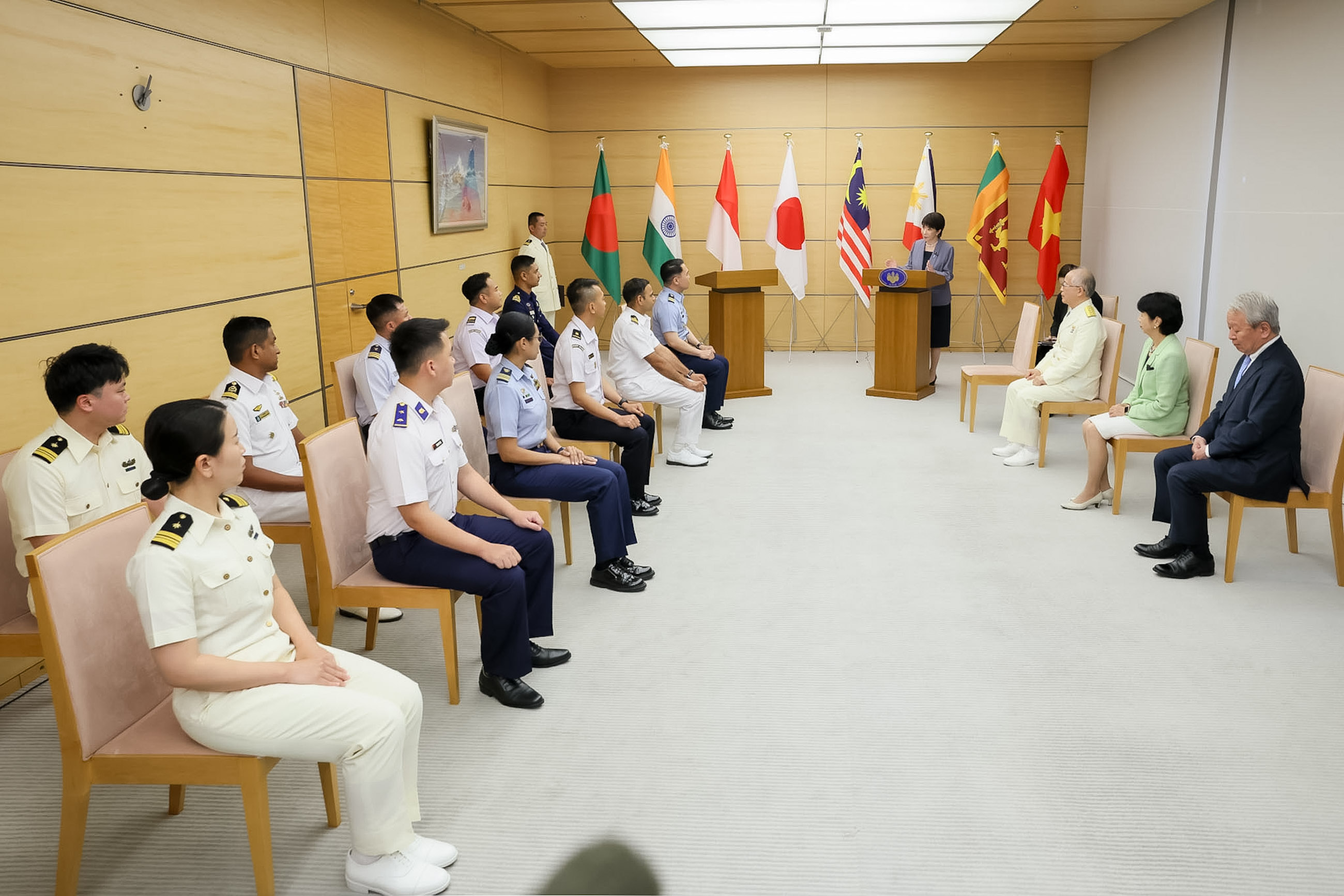Prime Minister Takaichi receiving a courtesy call (2)