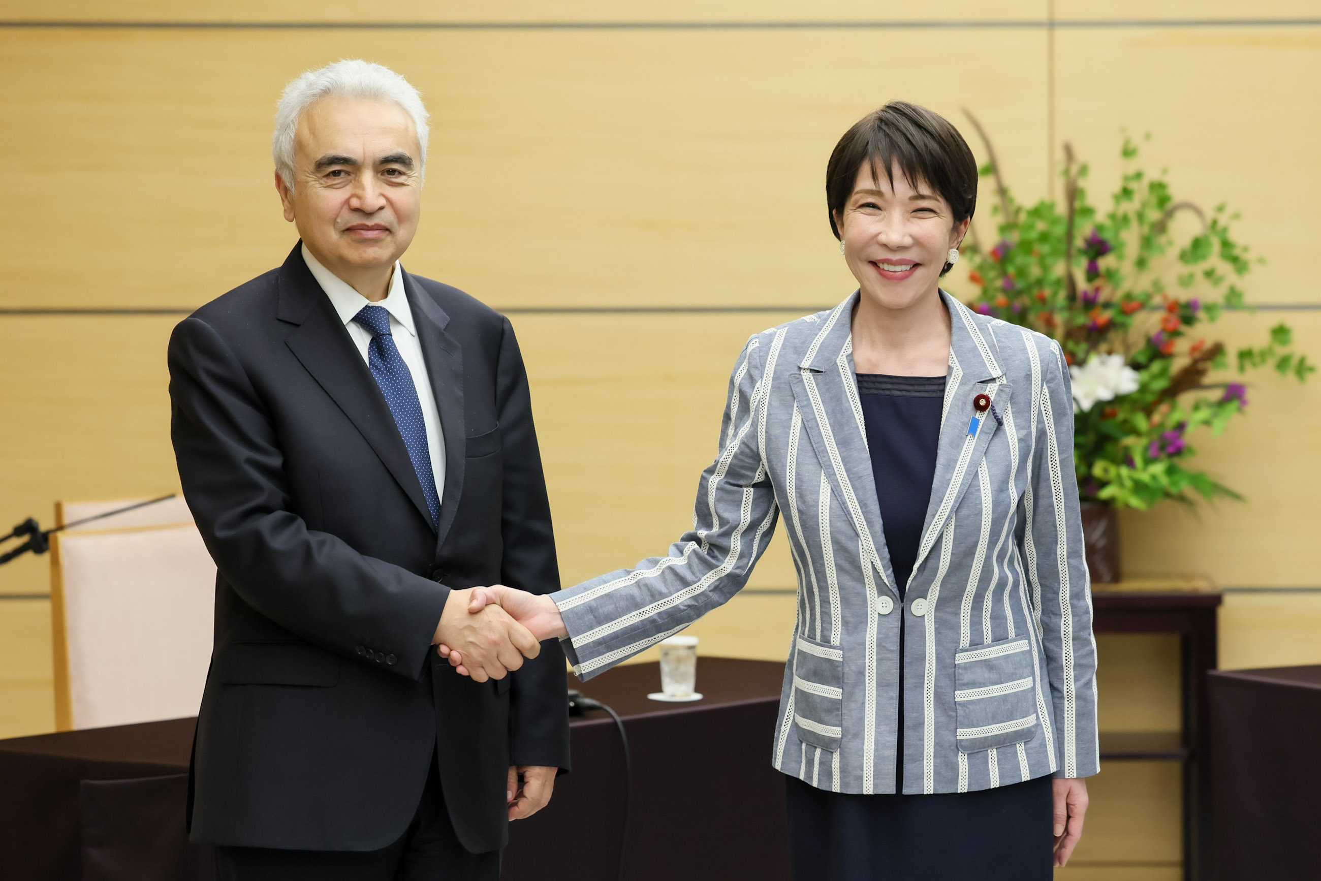 Prime Minister Takaichi receiving a courtesy call (1)