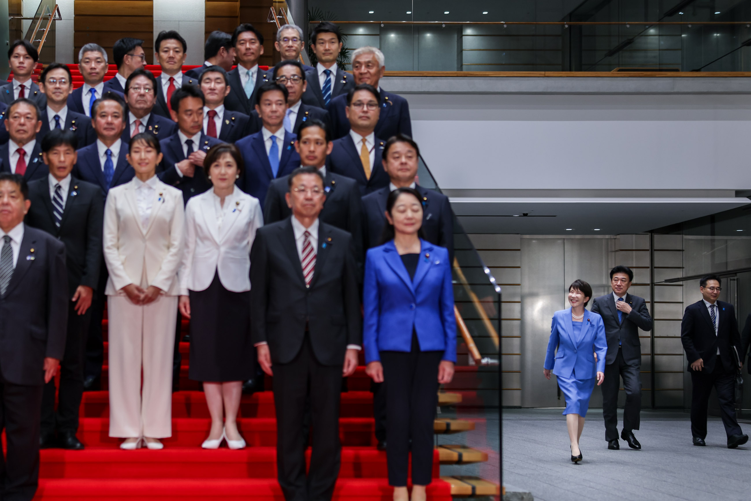 Commemorative photo (2)
